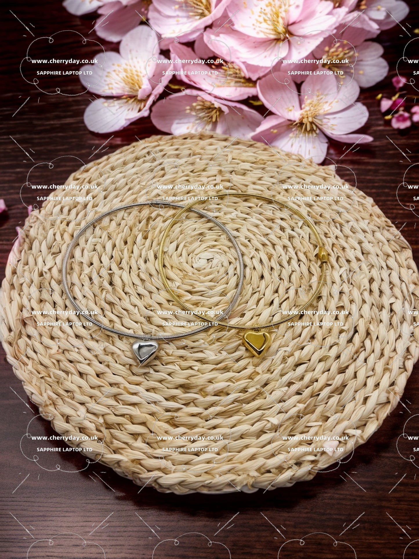 Metal love round necklace
