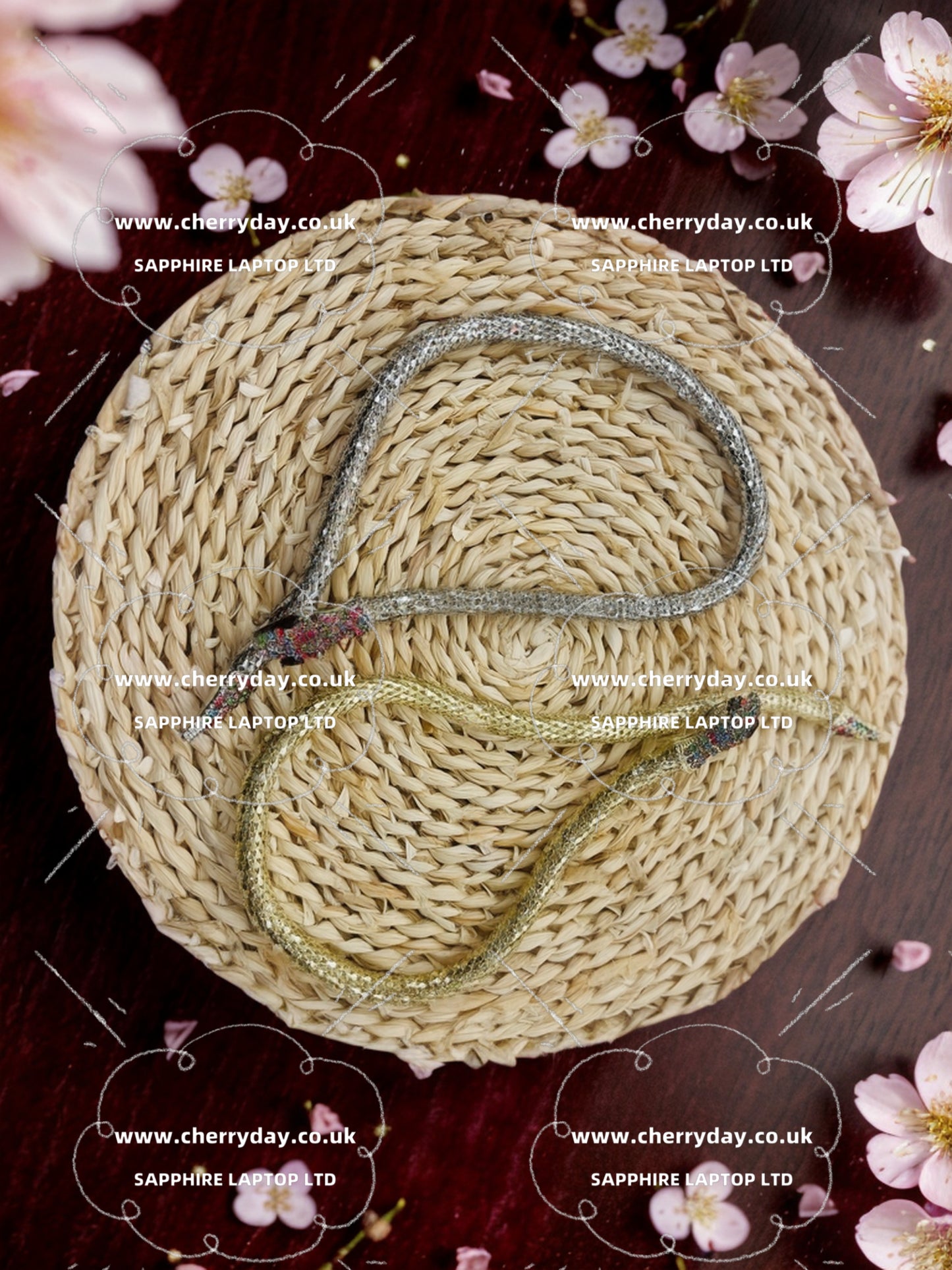 Queen Medusa mottled snake necklace