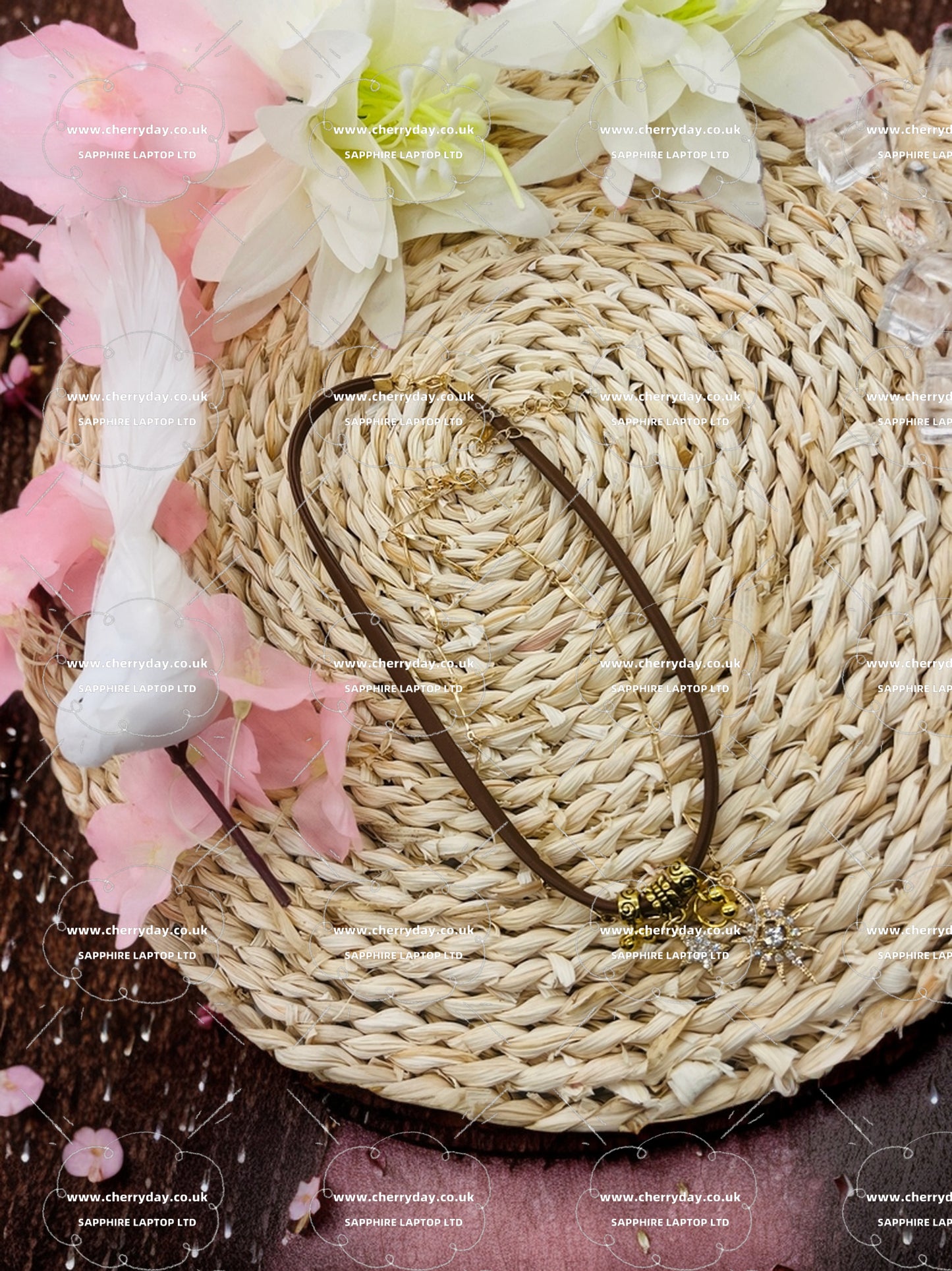 Helios brown leather necklace