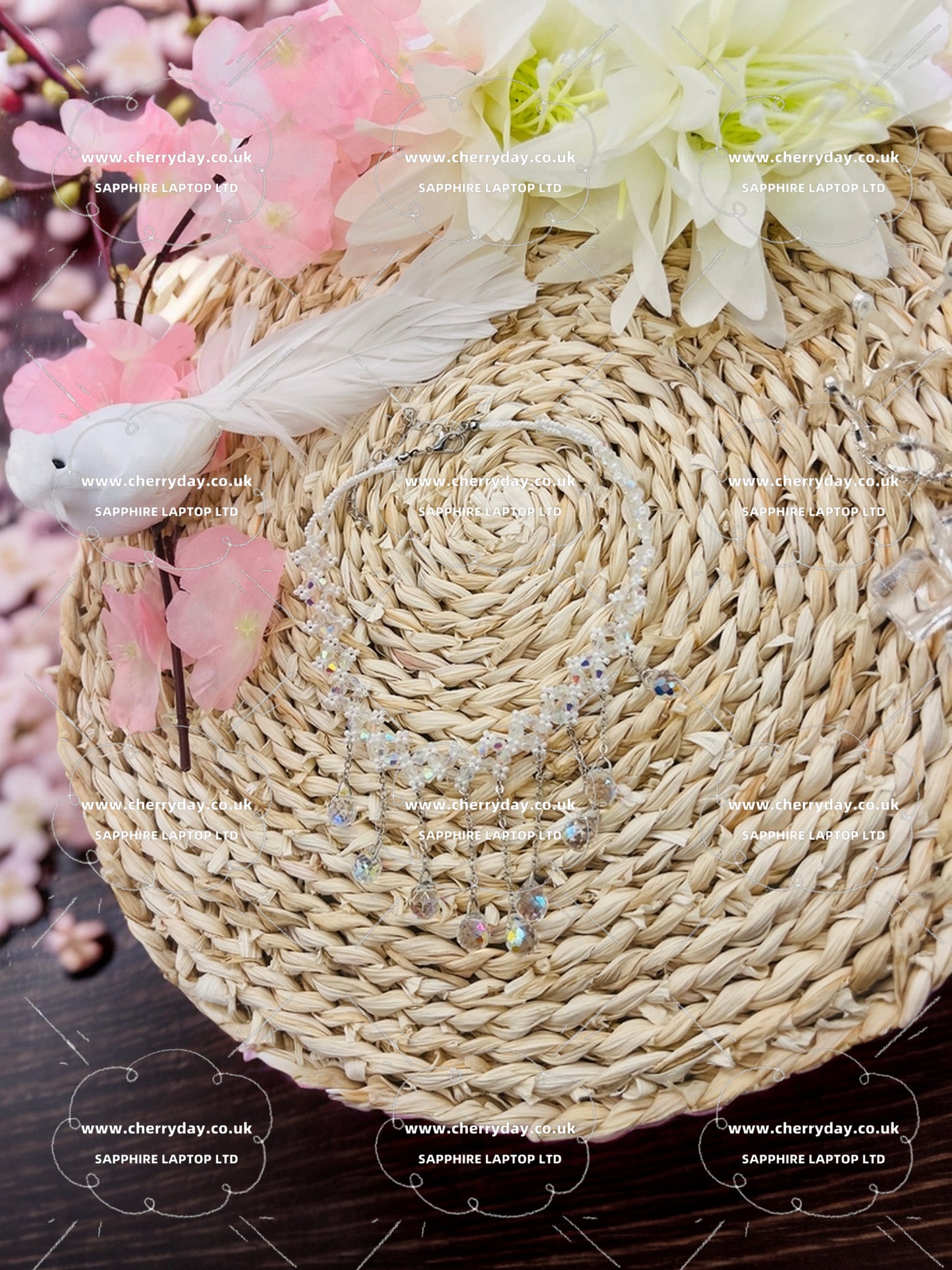 Dewdrop tassel necklace