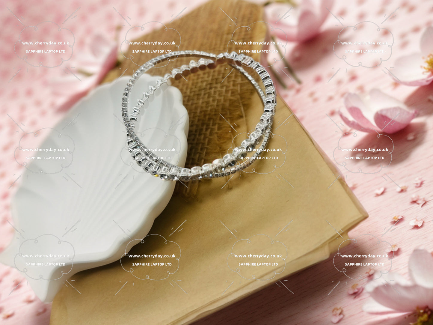 Two-layer rhinestone bracelet