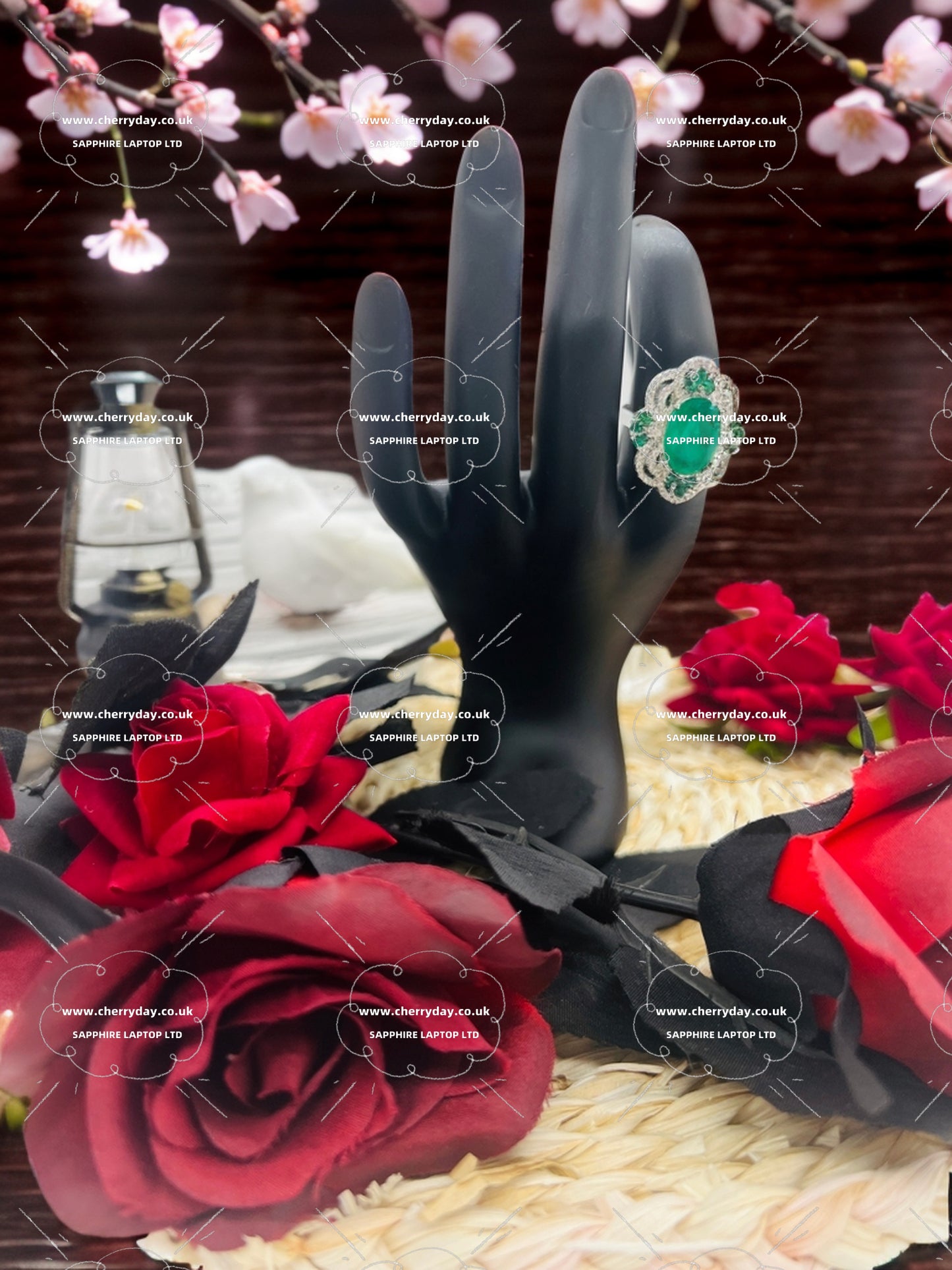 Emerald crown floral ring