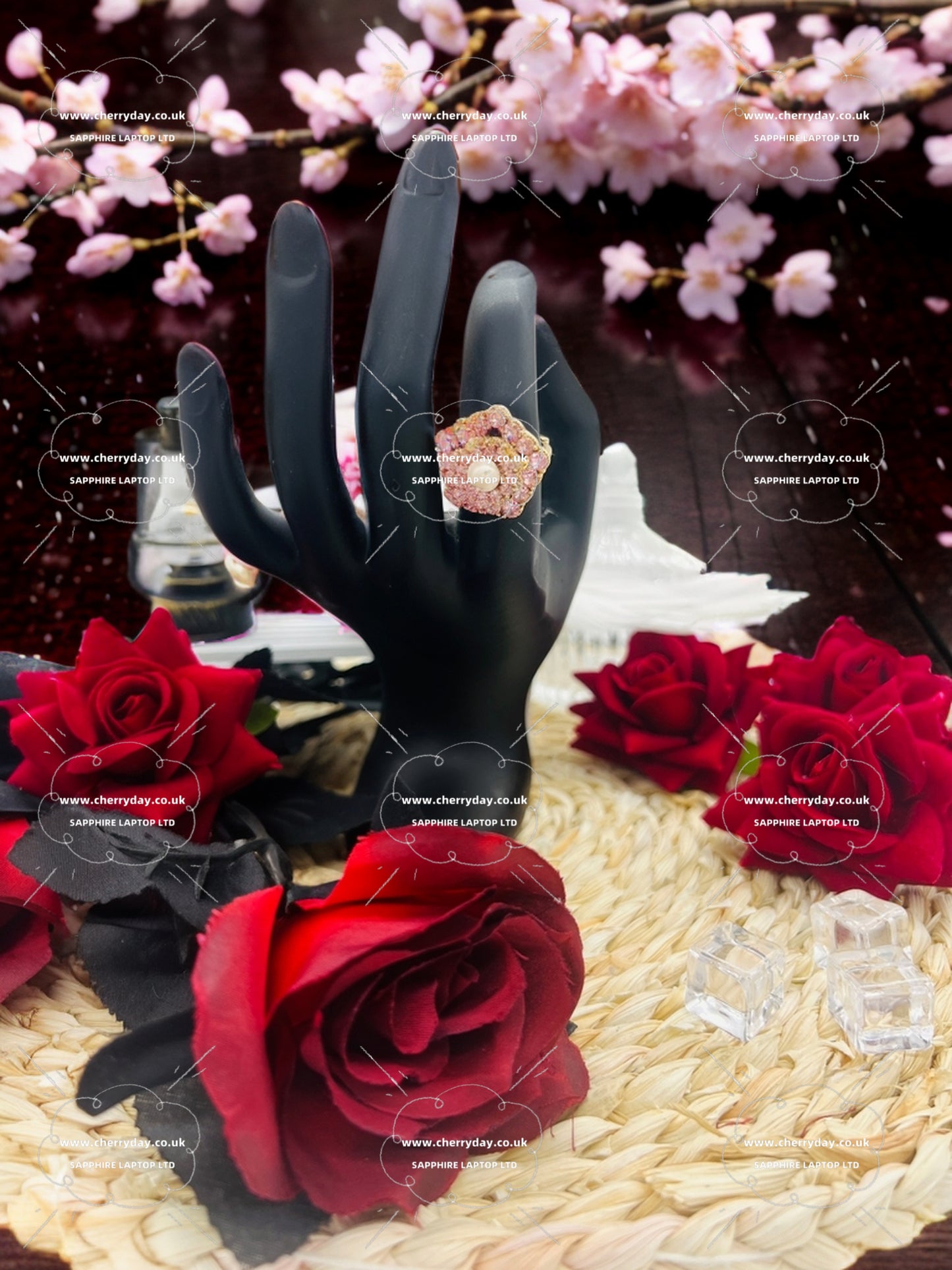 Pink diamond pentagram carousel gold ring