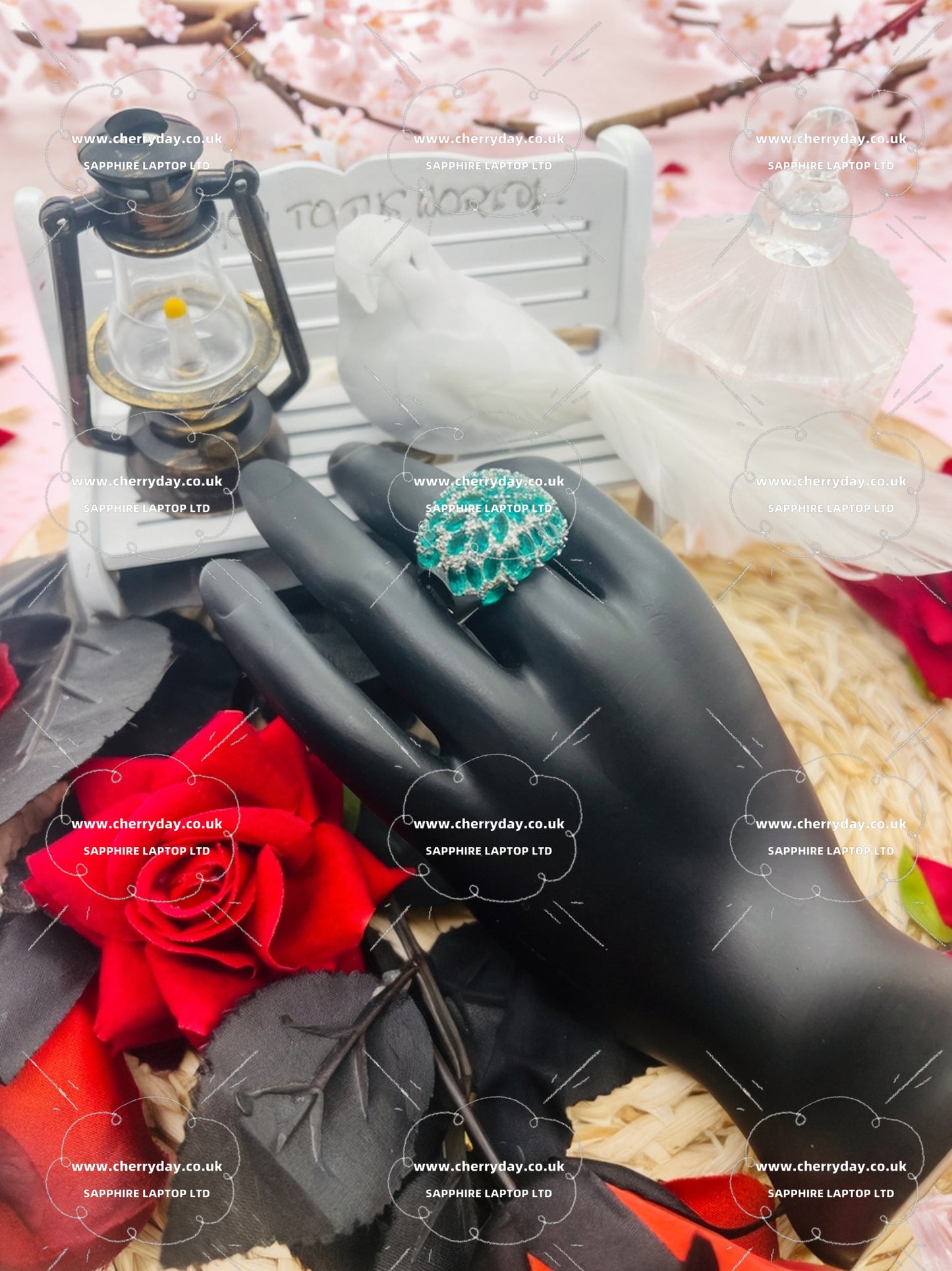 Peacock opening tail ring