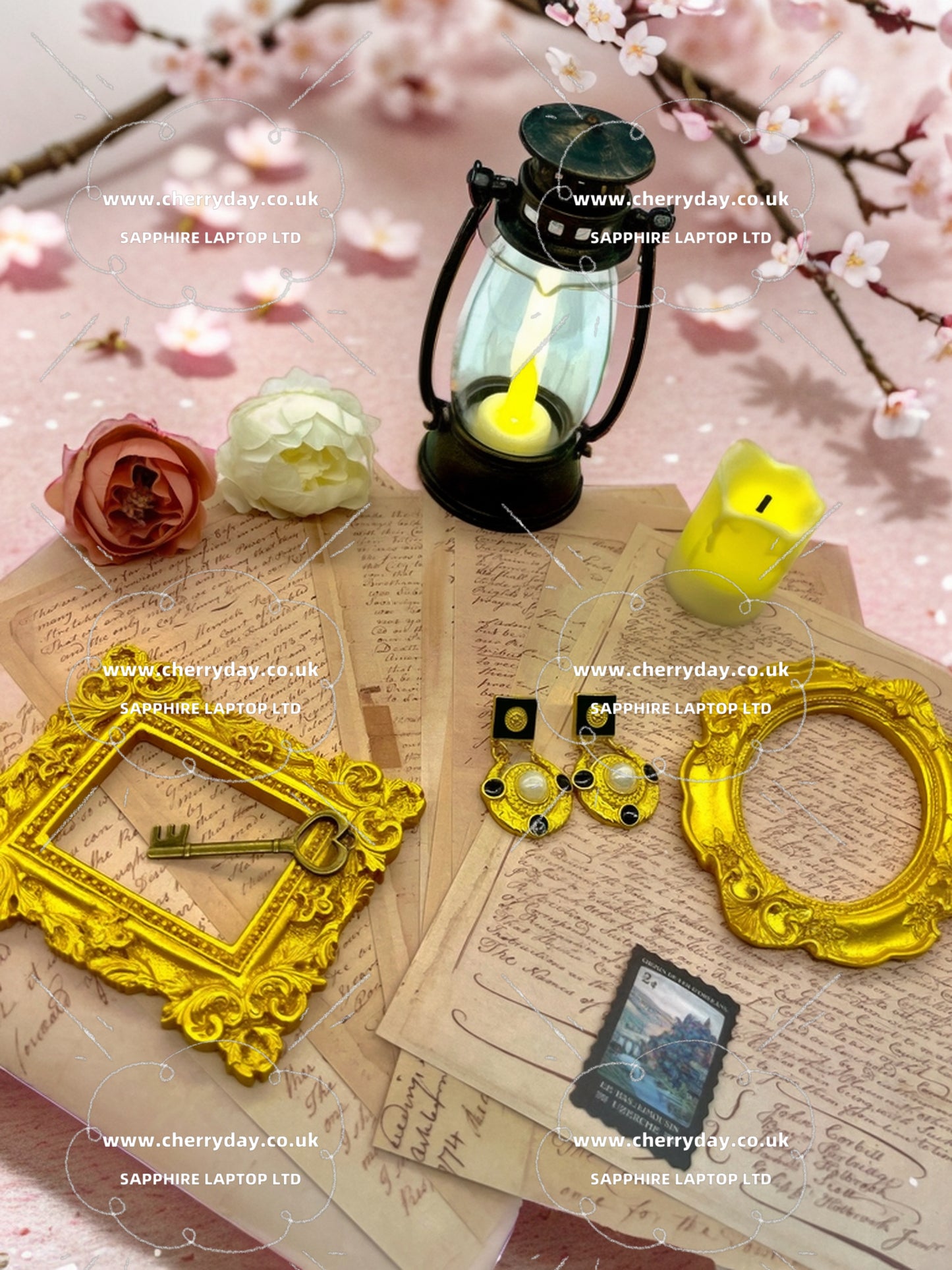 Triumphal arch lock vintage earrings