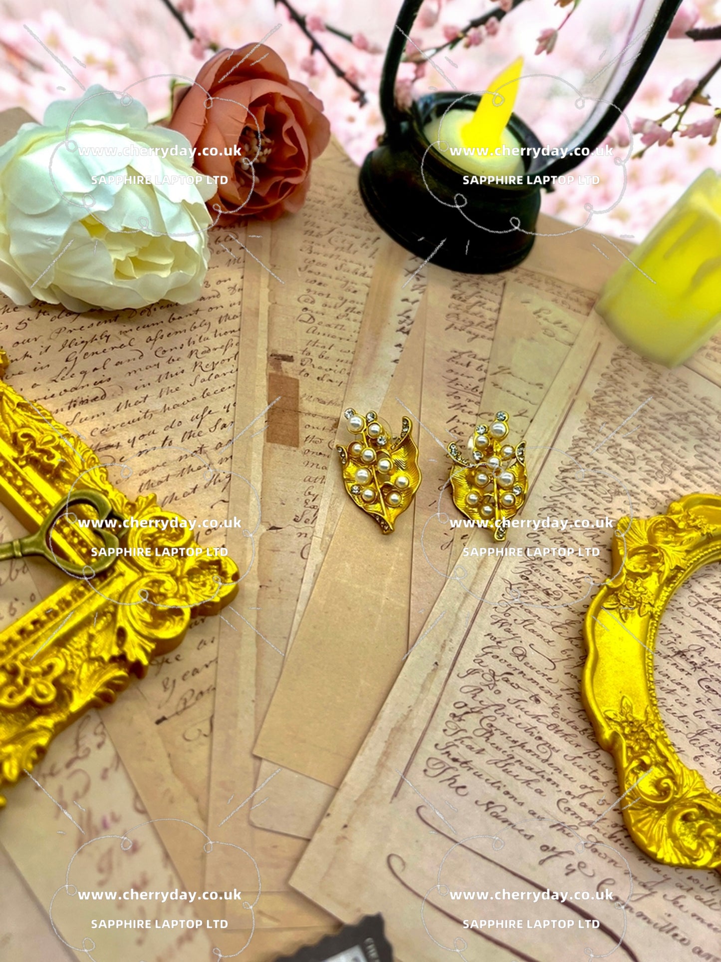 Pearls inlaid with gold leaves vintage earrings