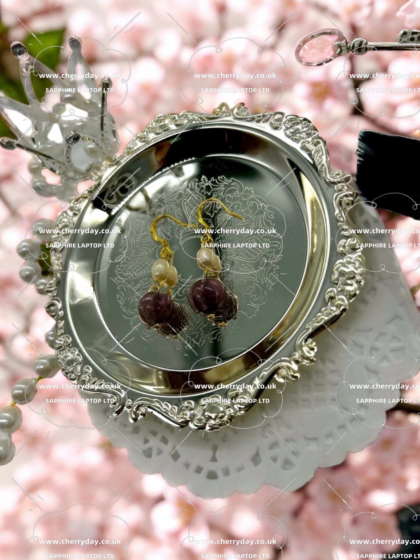 Violet queen rose earrings
