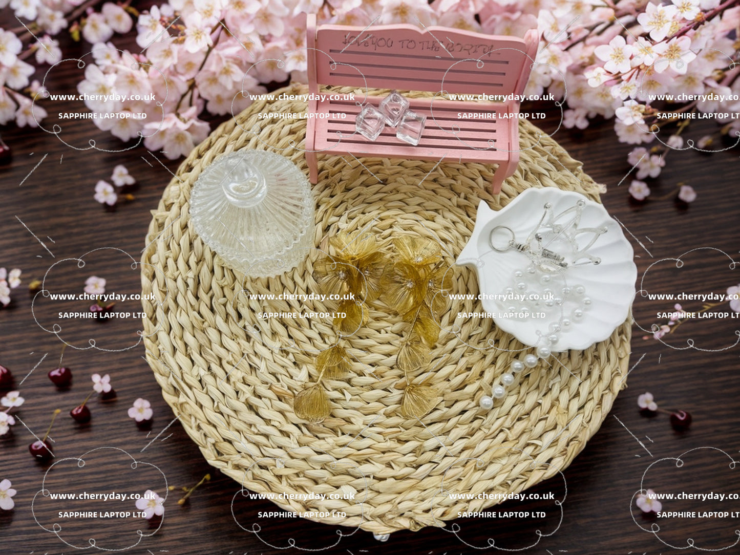 Gold gerbera earrings