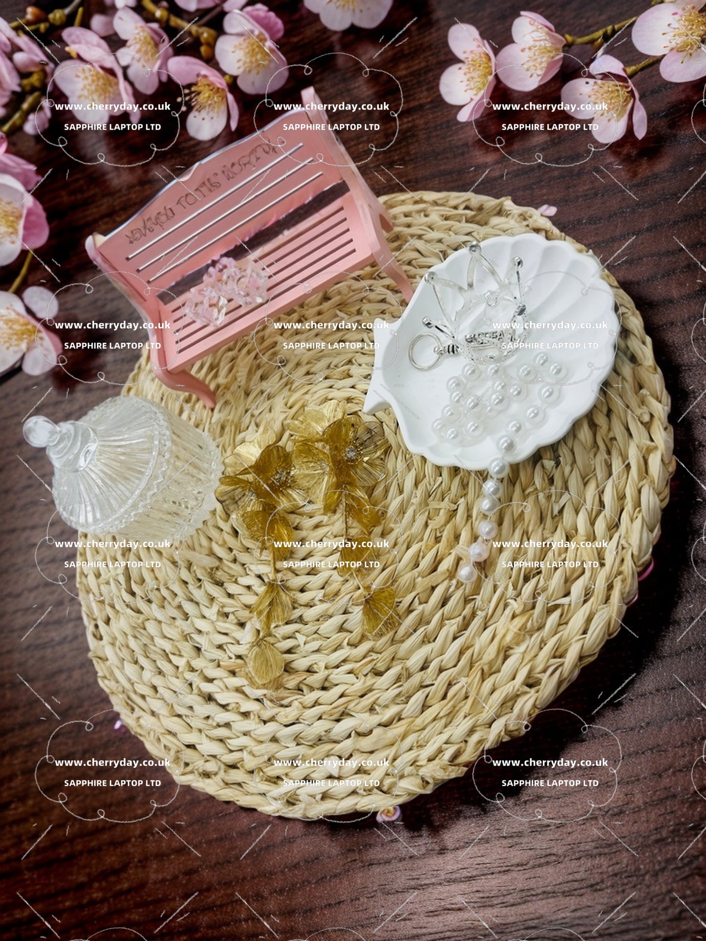 Gold gerbera earrings