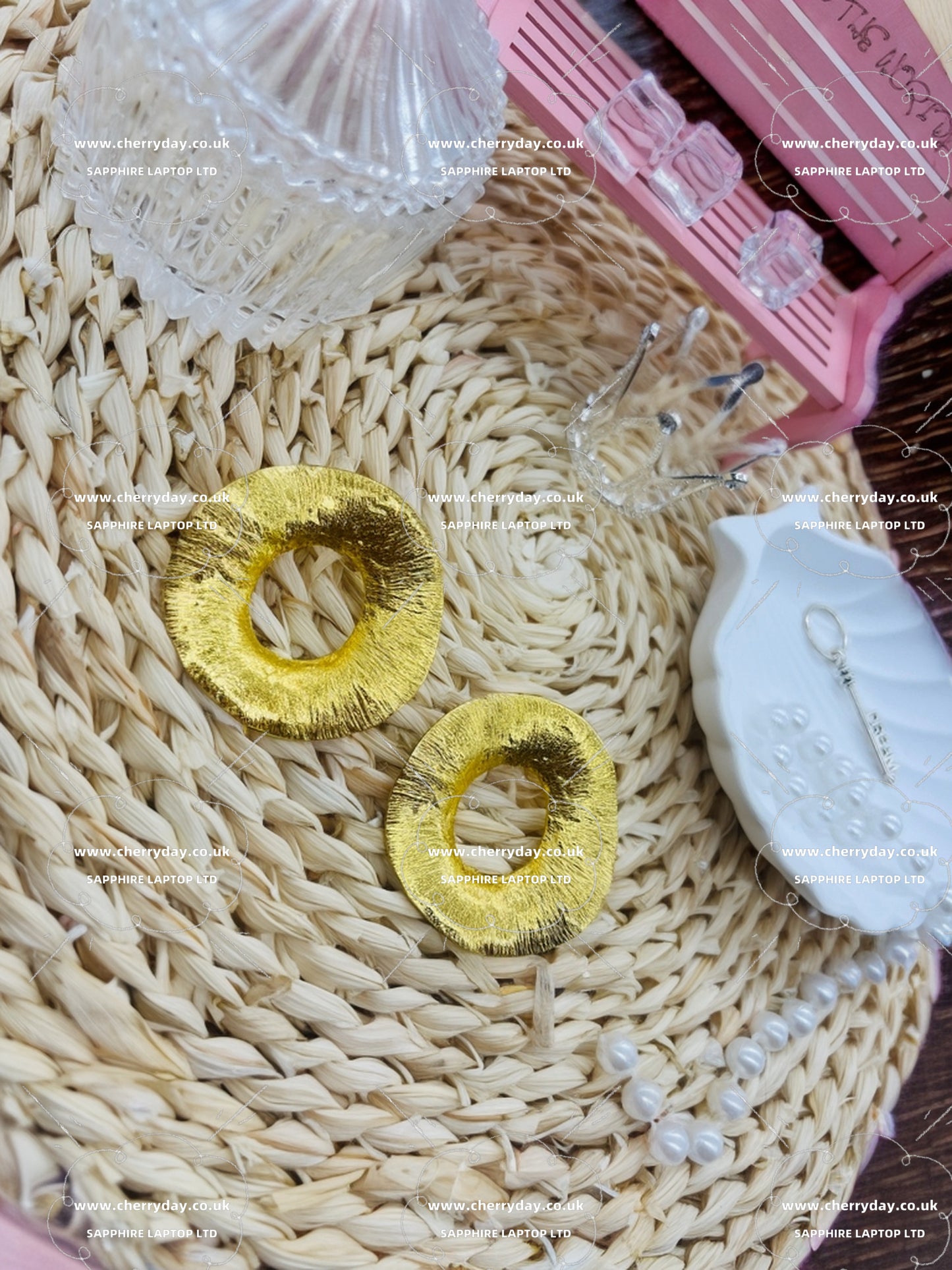 Ancient Roman gold wreath earrings