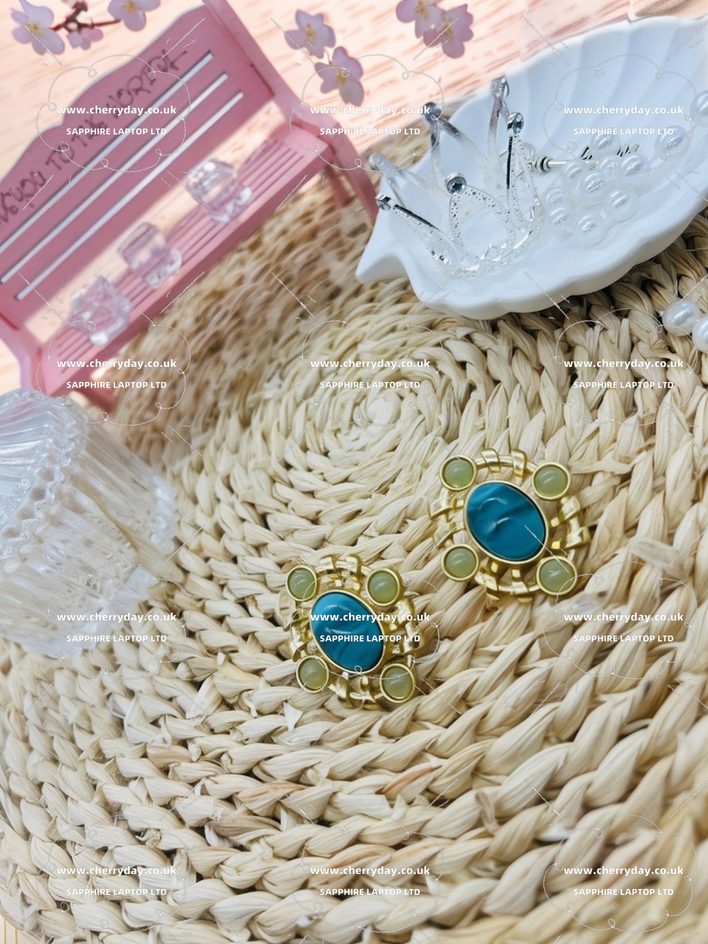 Malachite elliptical earrings