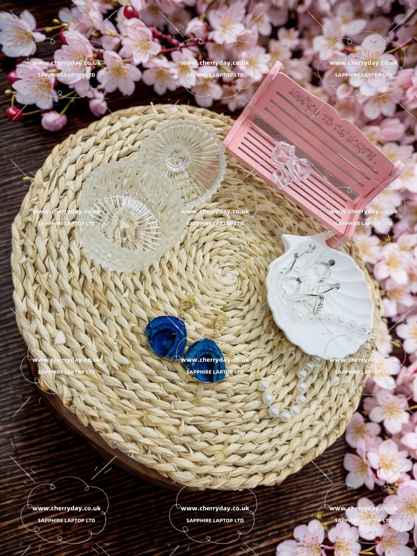 Sea salt blue ore earrings
