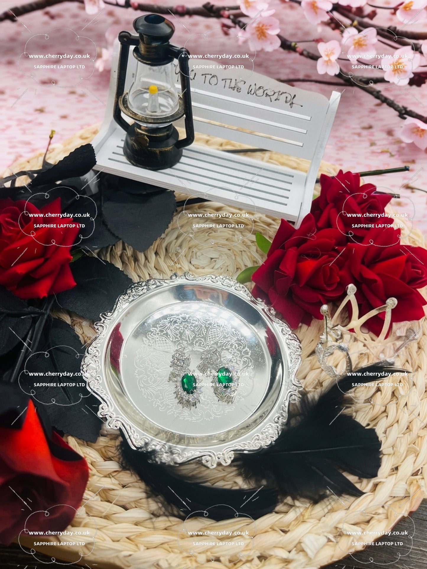 Dark green gerbera earrings