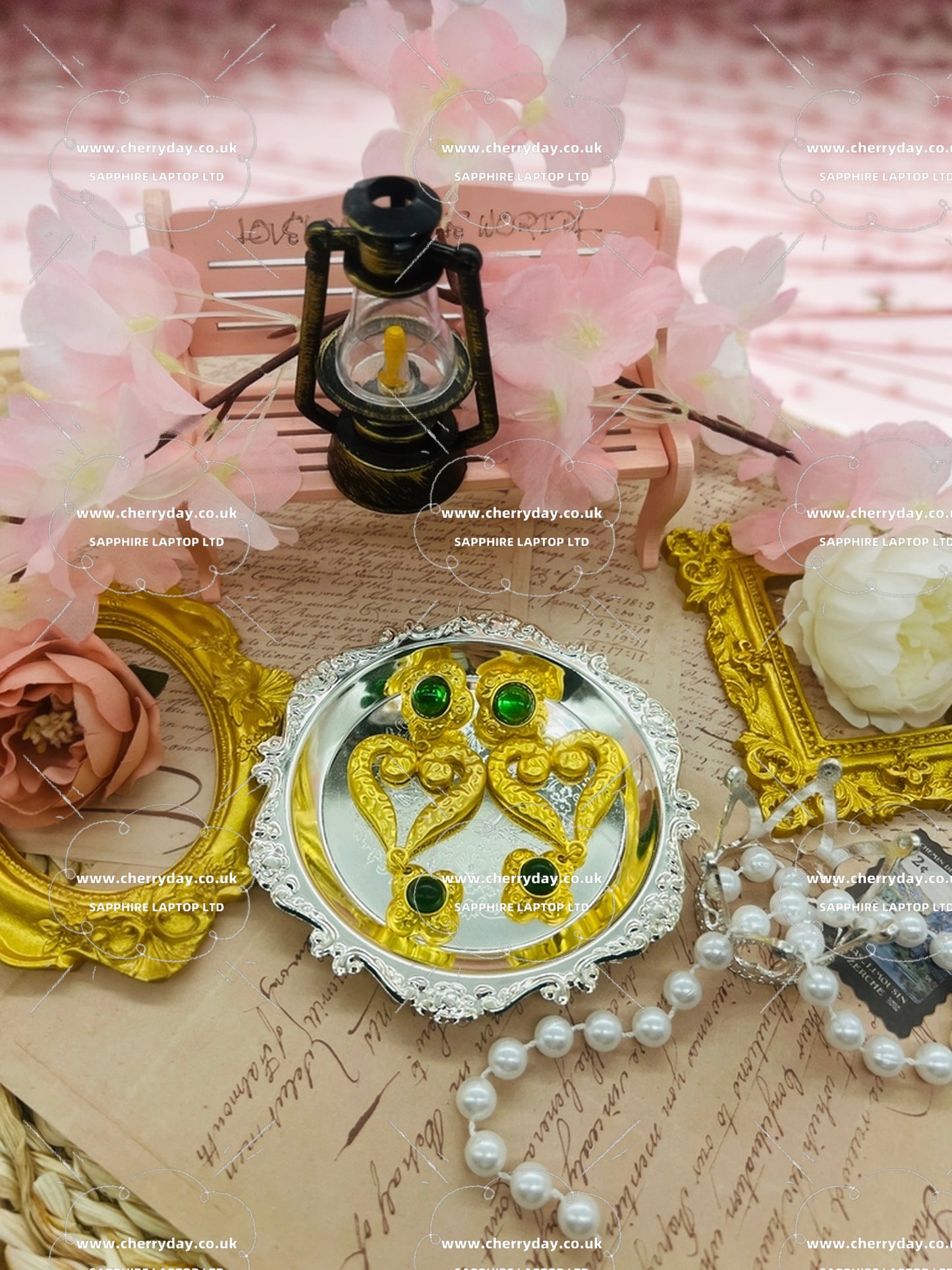 Romance of the Middle Ages earrings