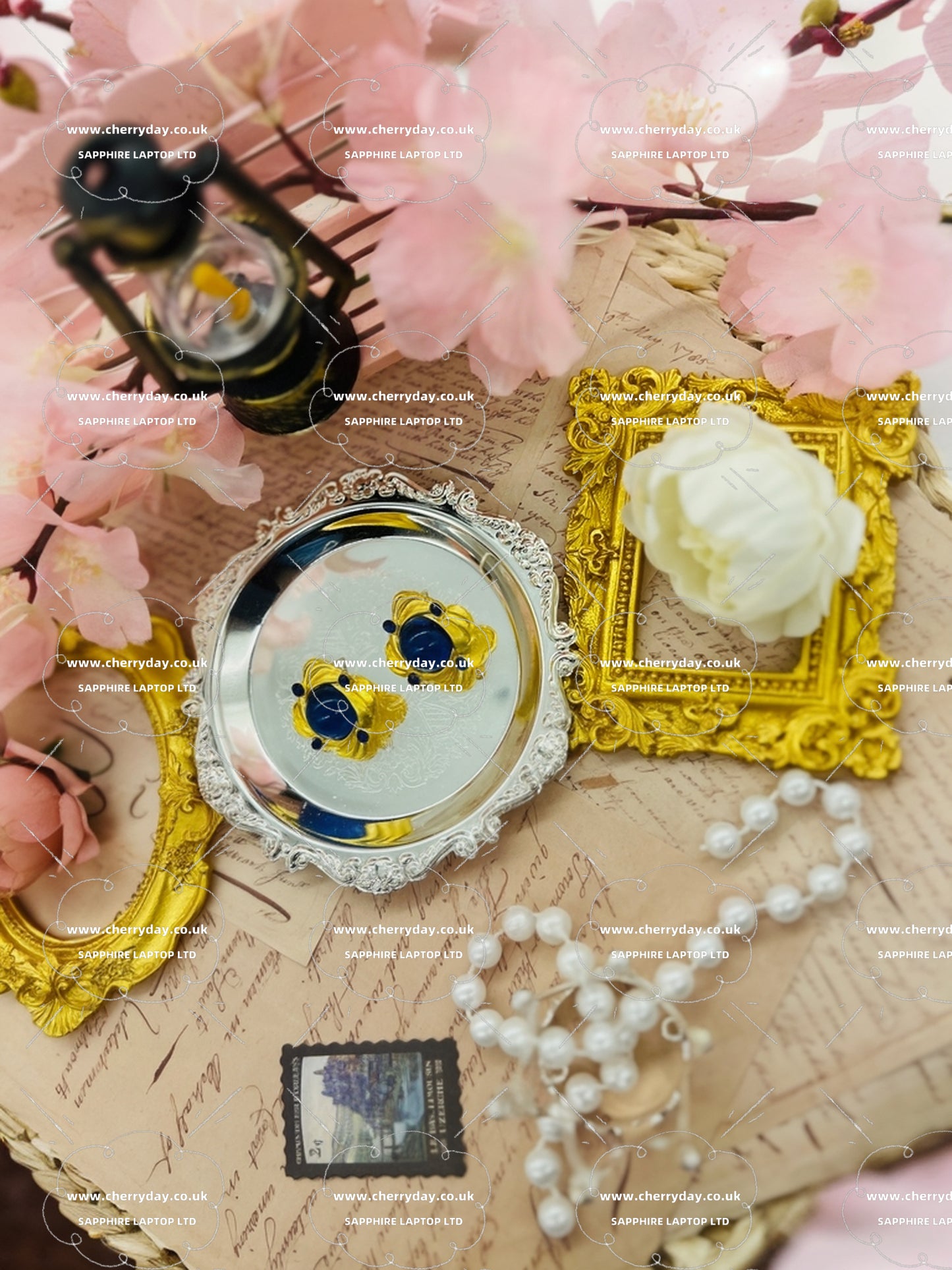Midnight Lady vintage earrings