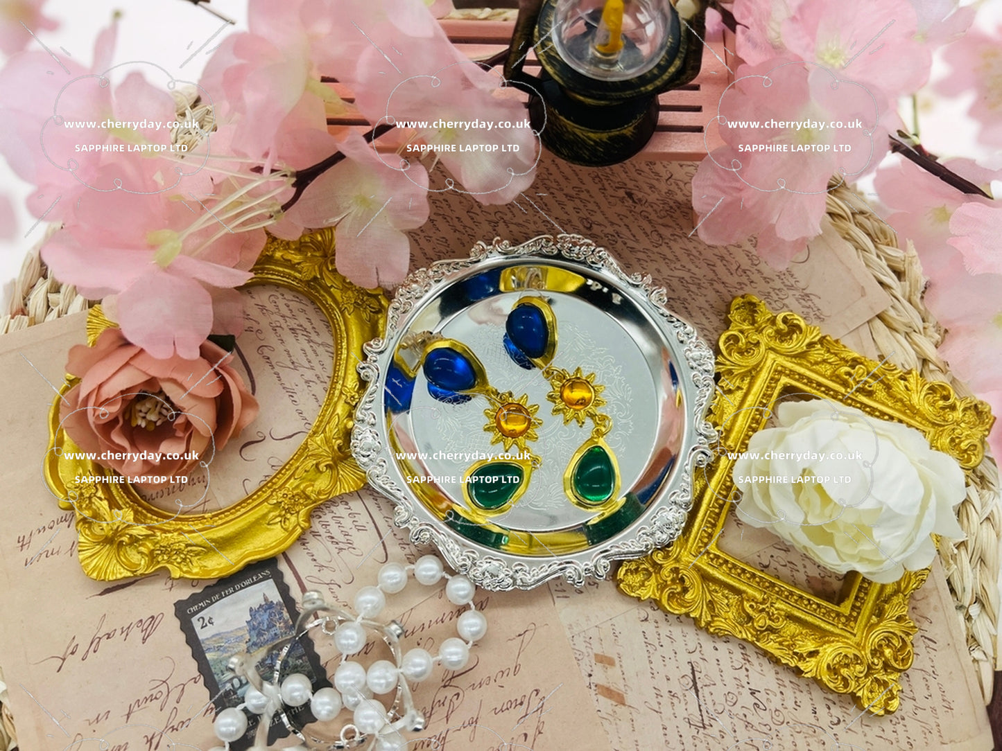 Tricolour droplet vintage earrings