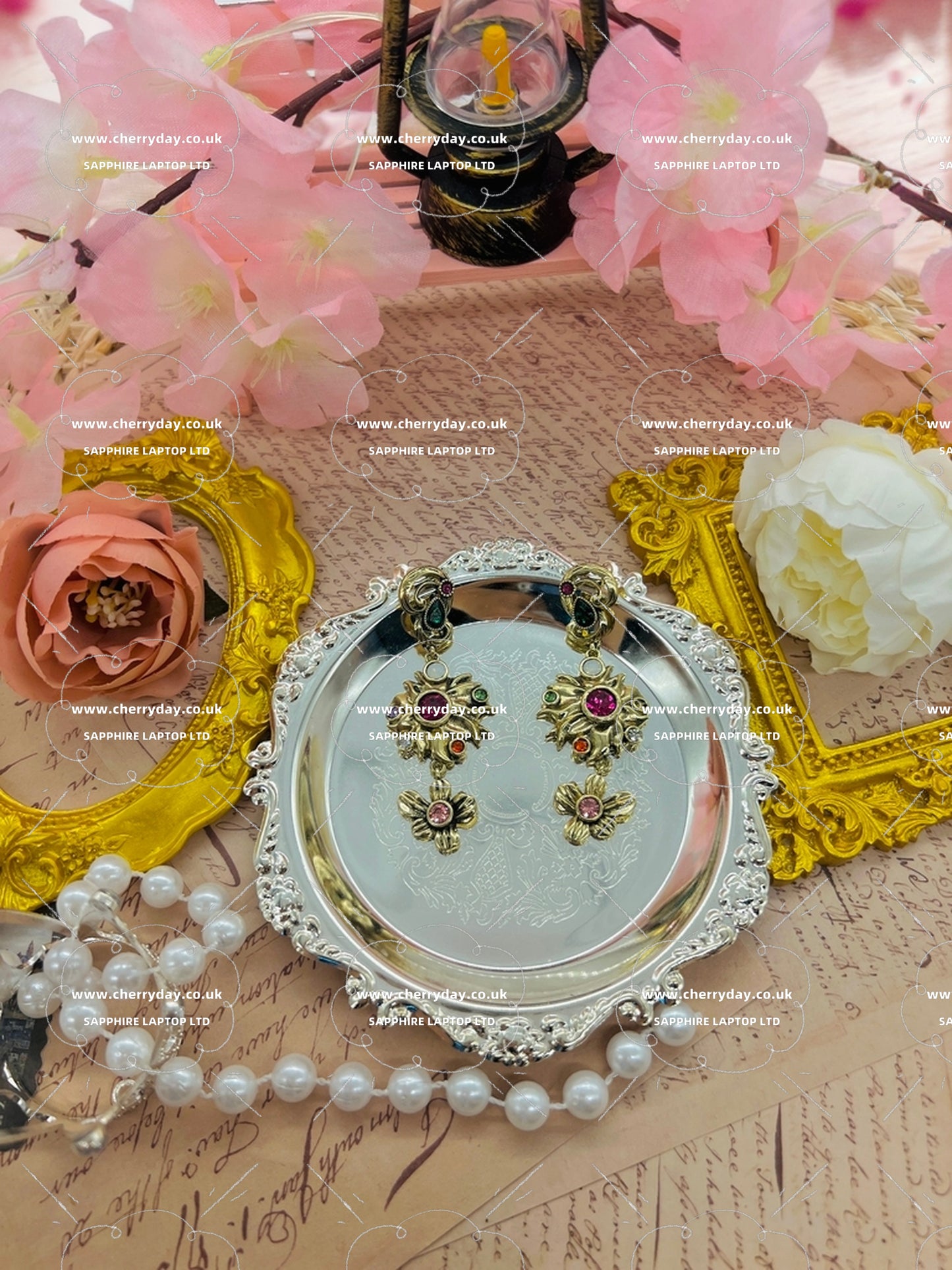 Solar piety tassel vintage earrings