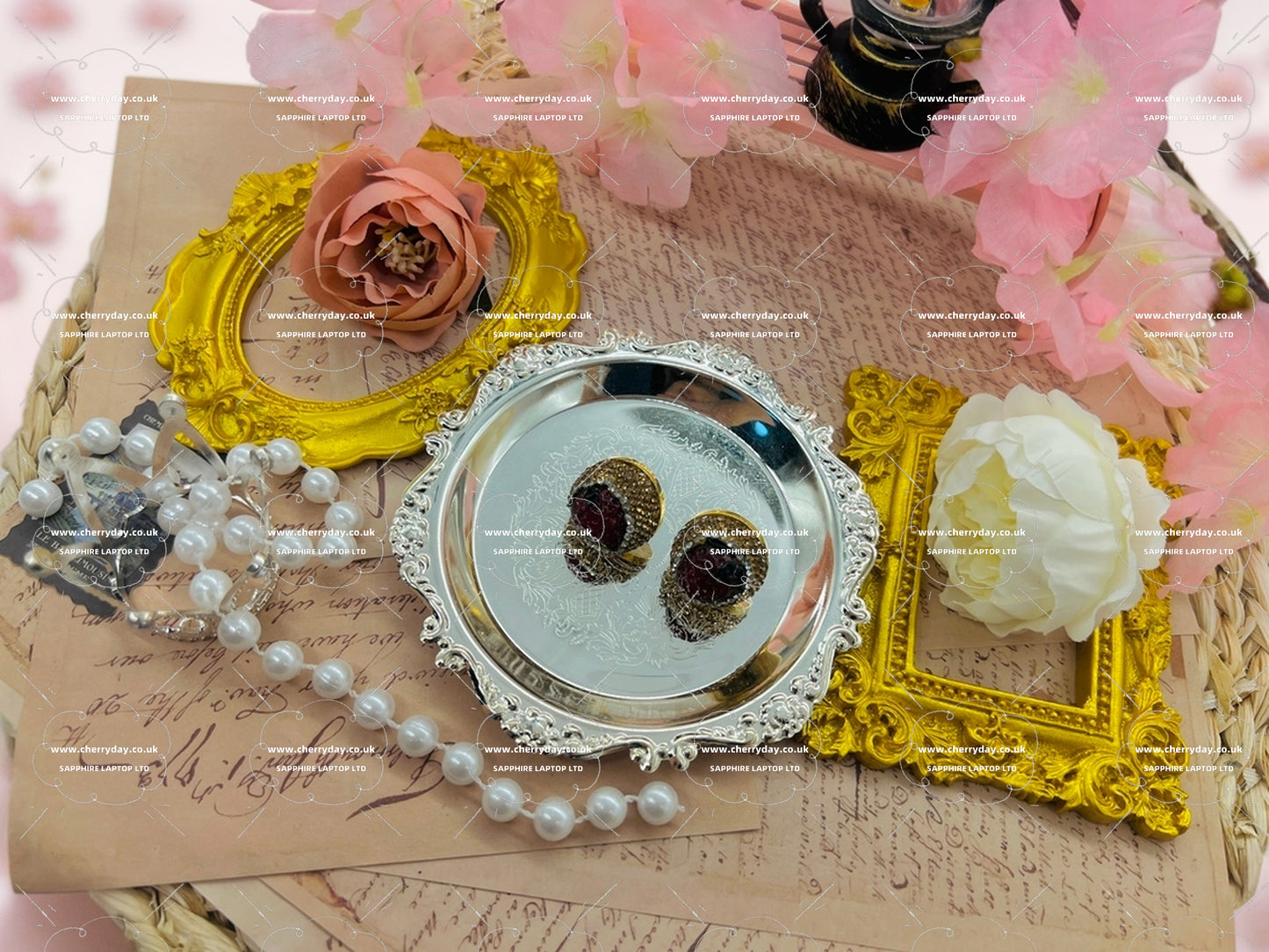 Venice dates vintage earrings