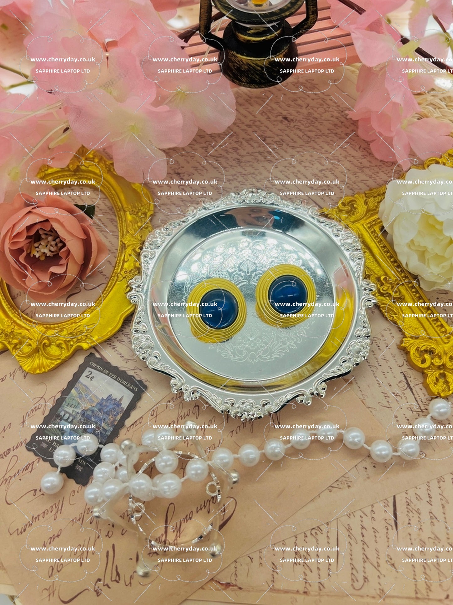 Sapphire palace vintage earrings