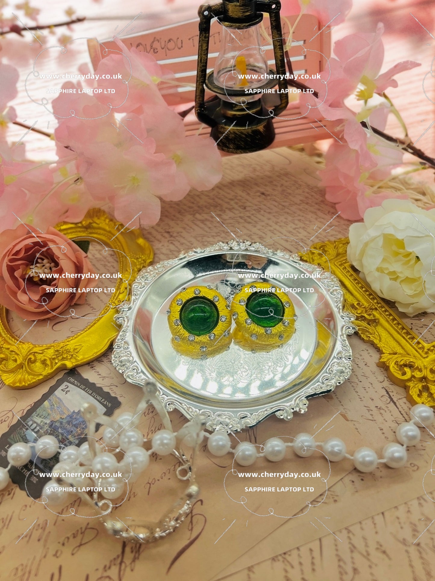 English breakfast tea vintage earrings