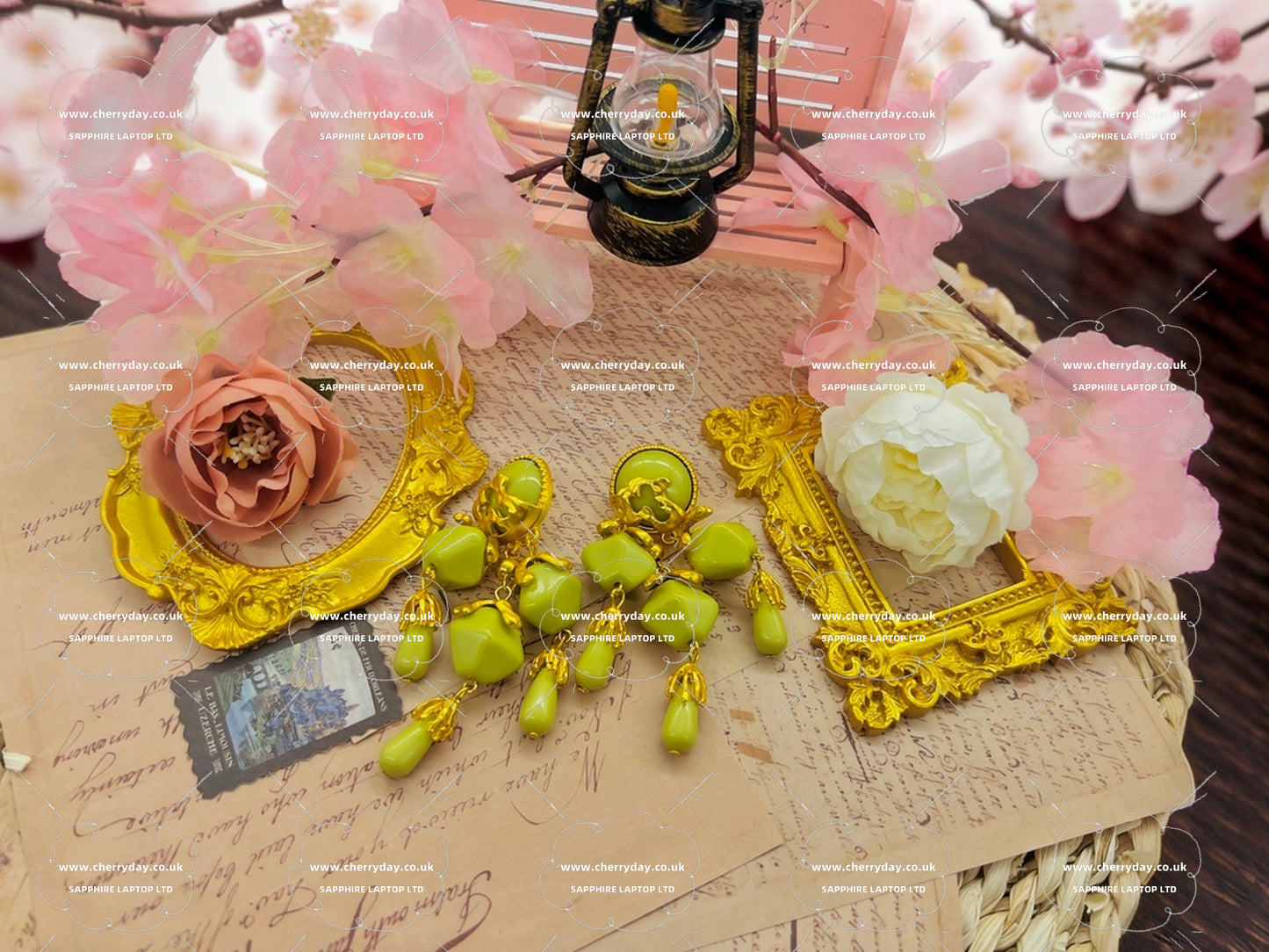 Green grape strand tassel earrings