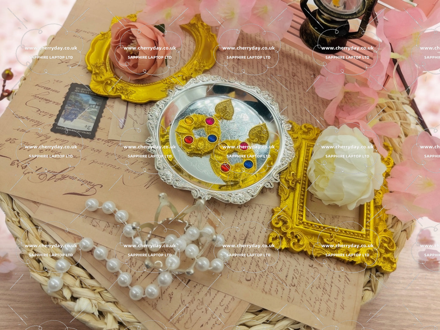 Sweetie biscuit vintage earrings