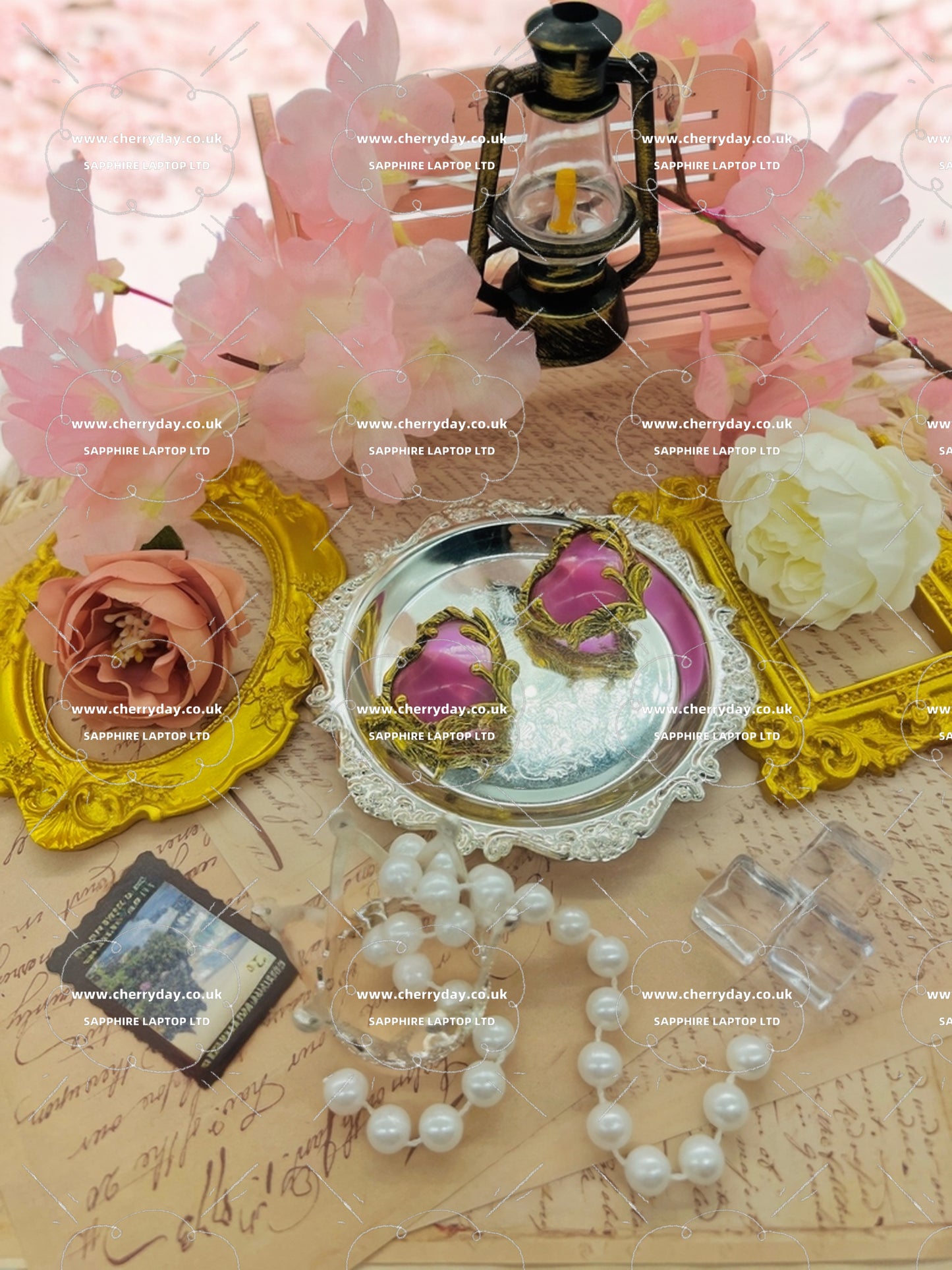 Heart of Helen vintage earrings