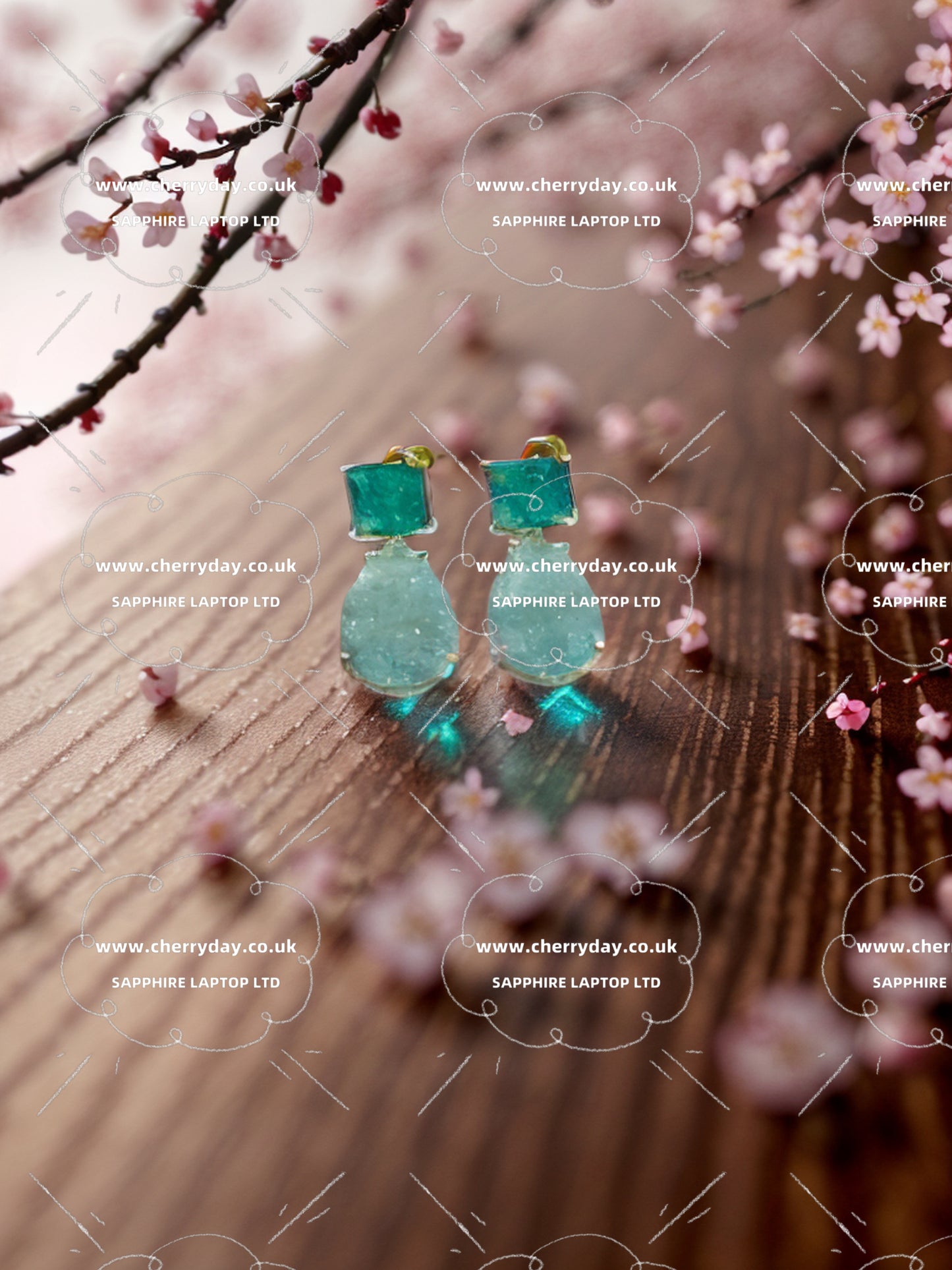 Green in the centre of Lake earrings