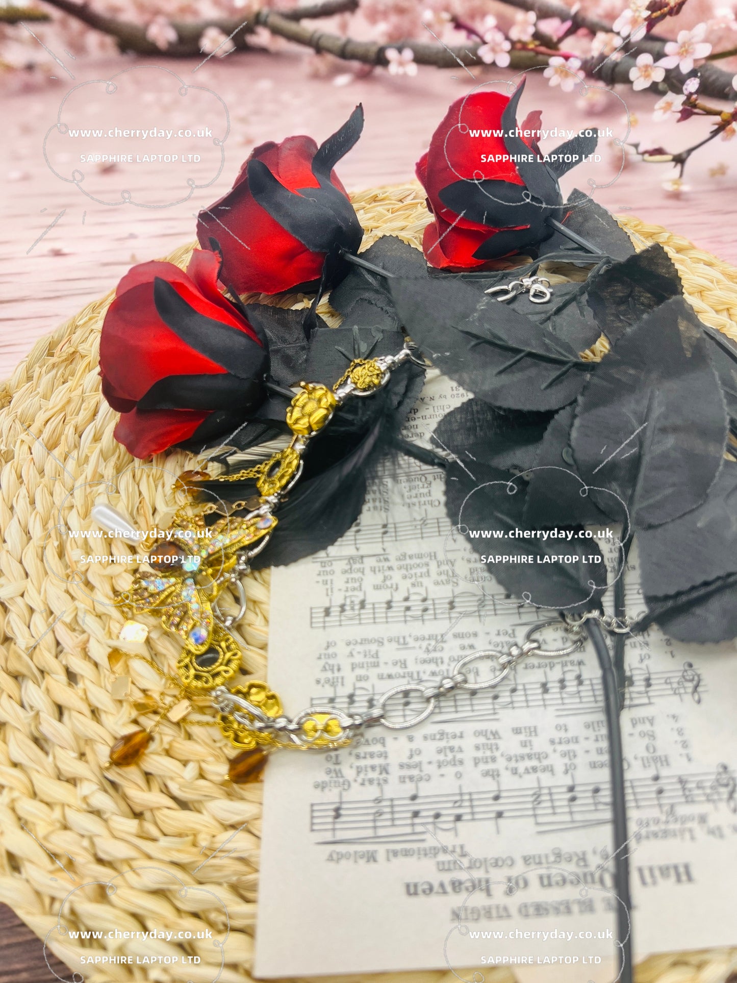 Retro leaf butterfly necklace