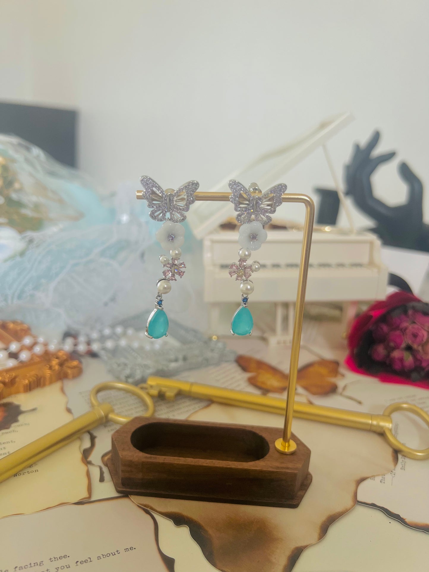 Earrings 009
