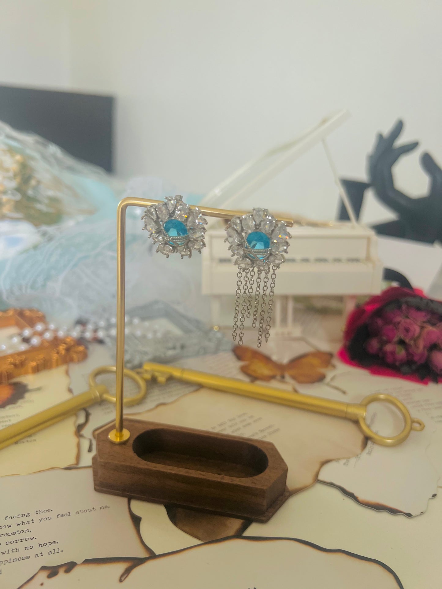 Earrings 010