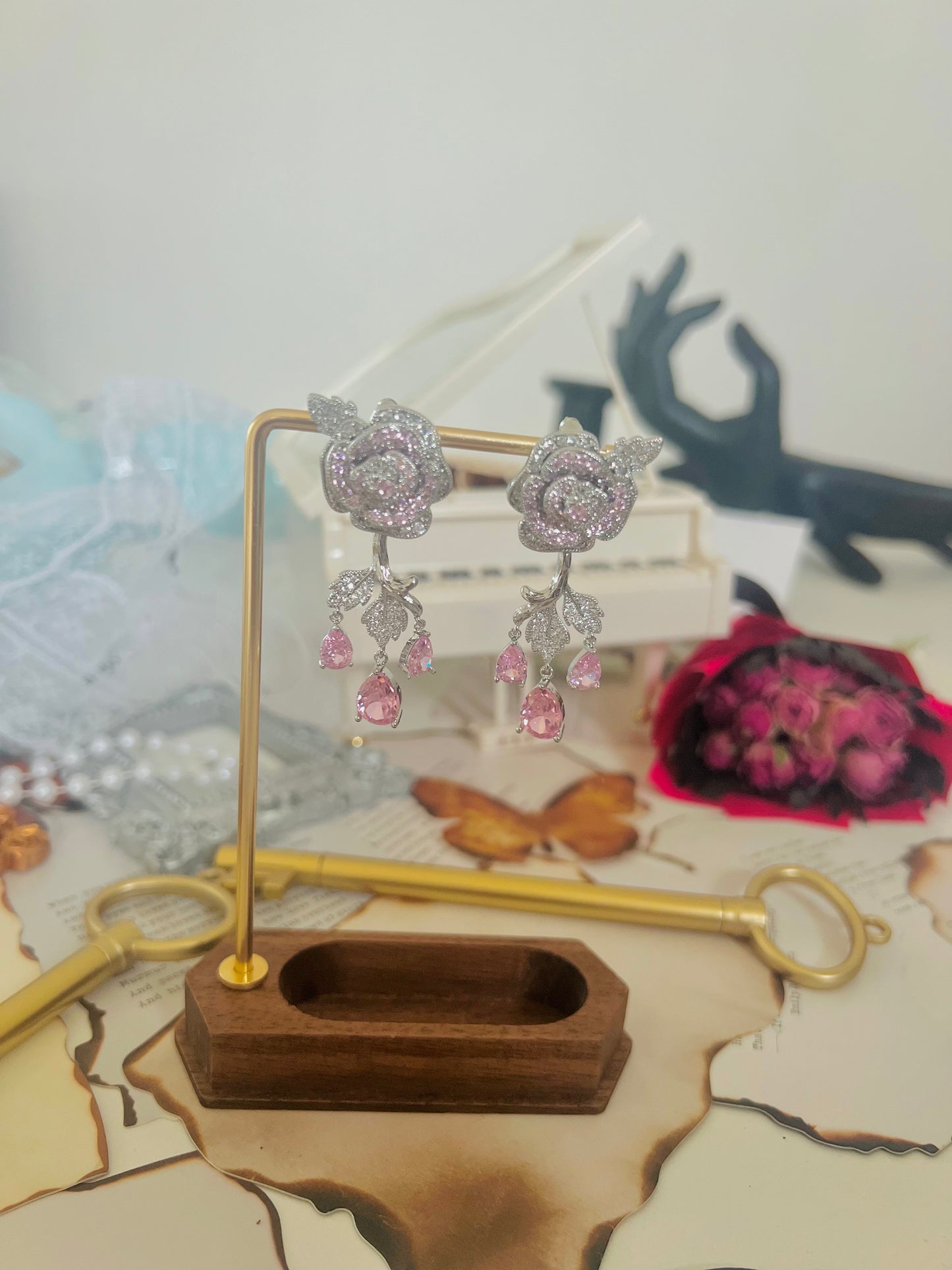 Earrings 012