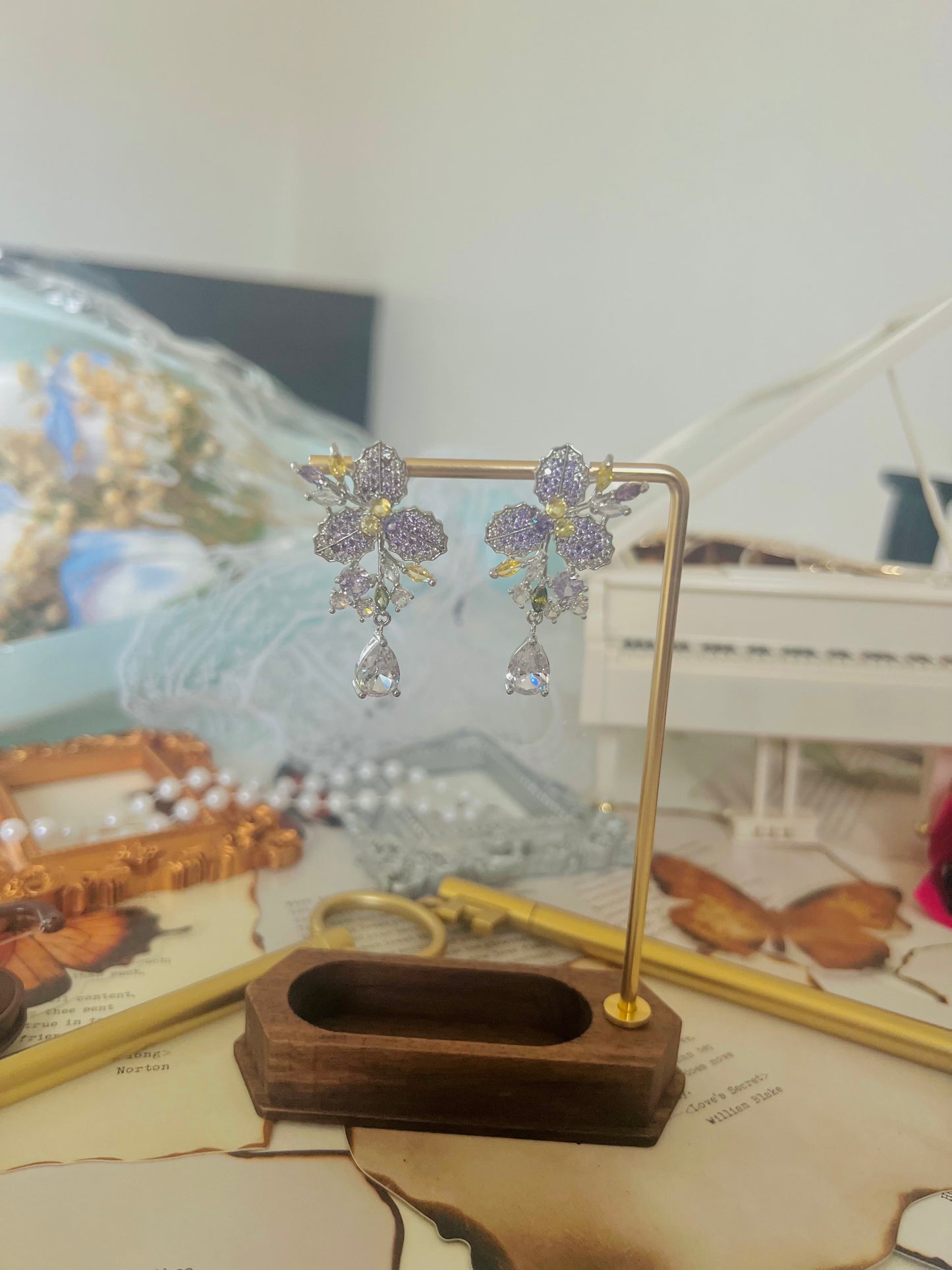 Earrings 013