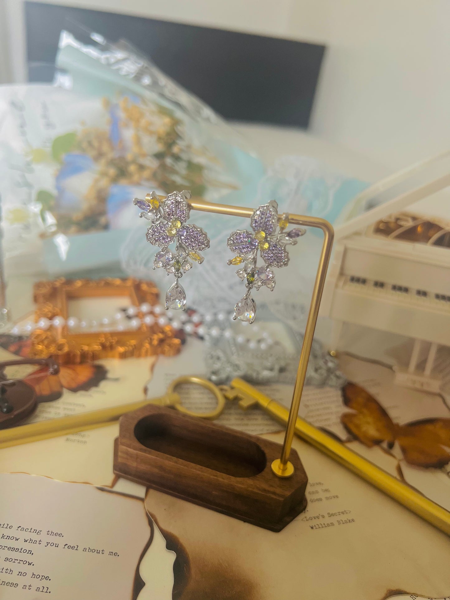 Earrings 013