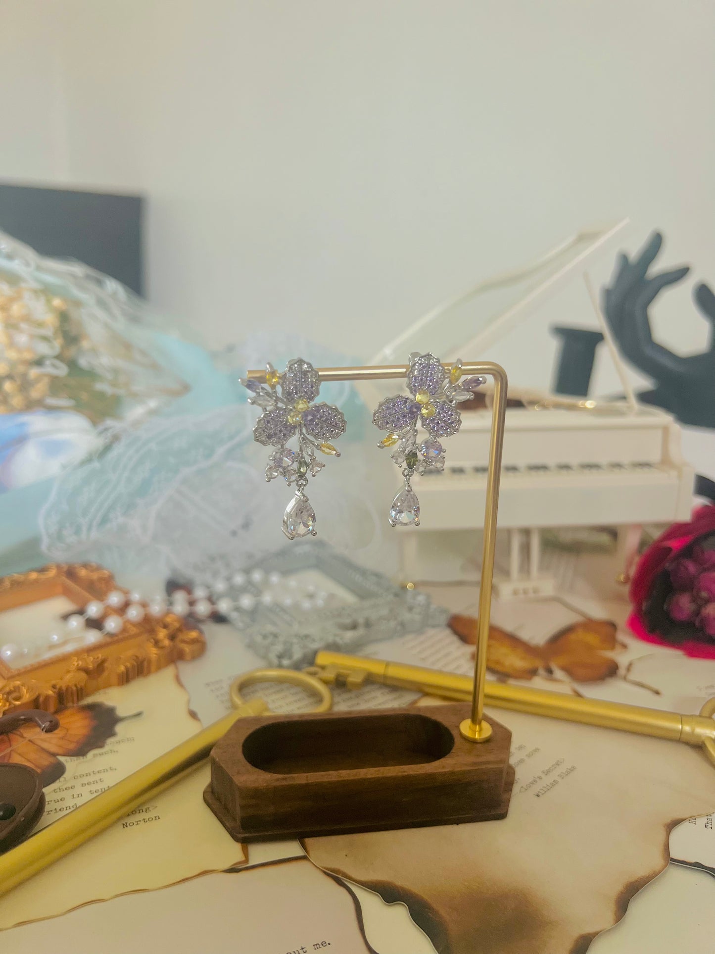 Earrings 013