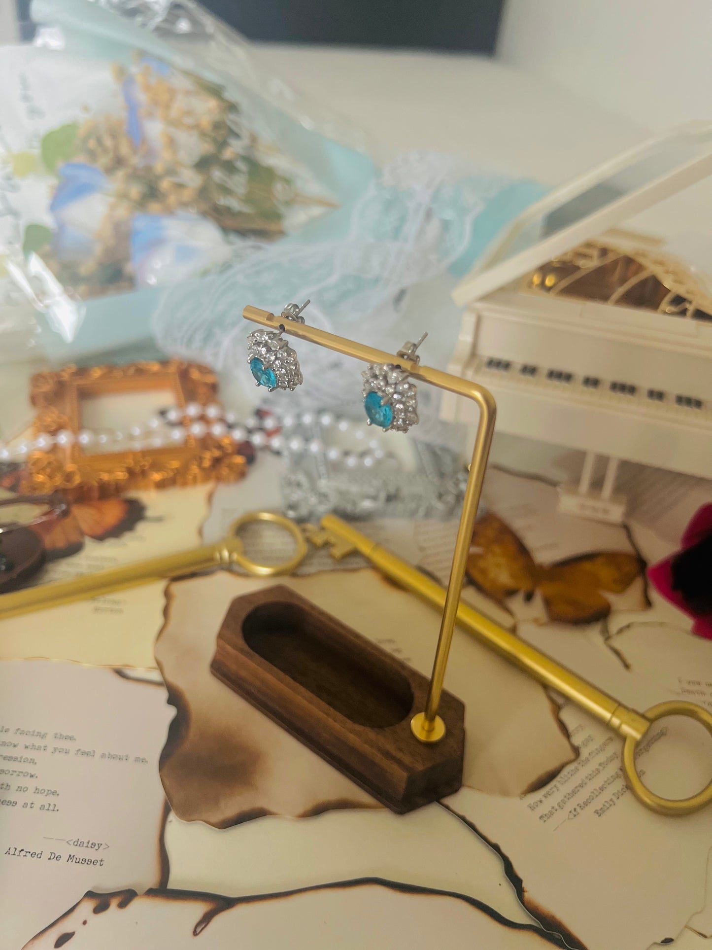 Earrings 018