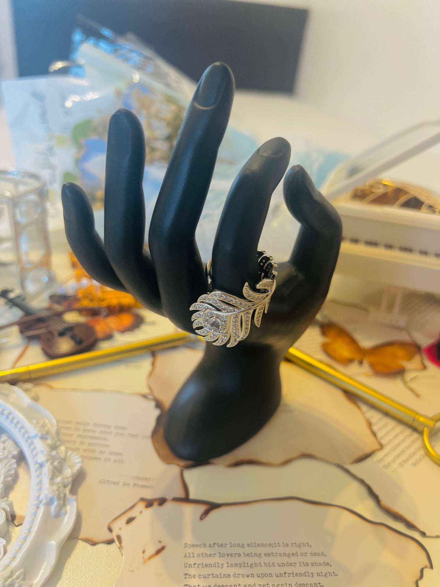 Ring 001