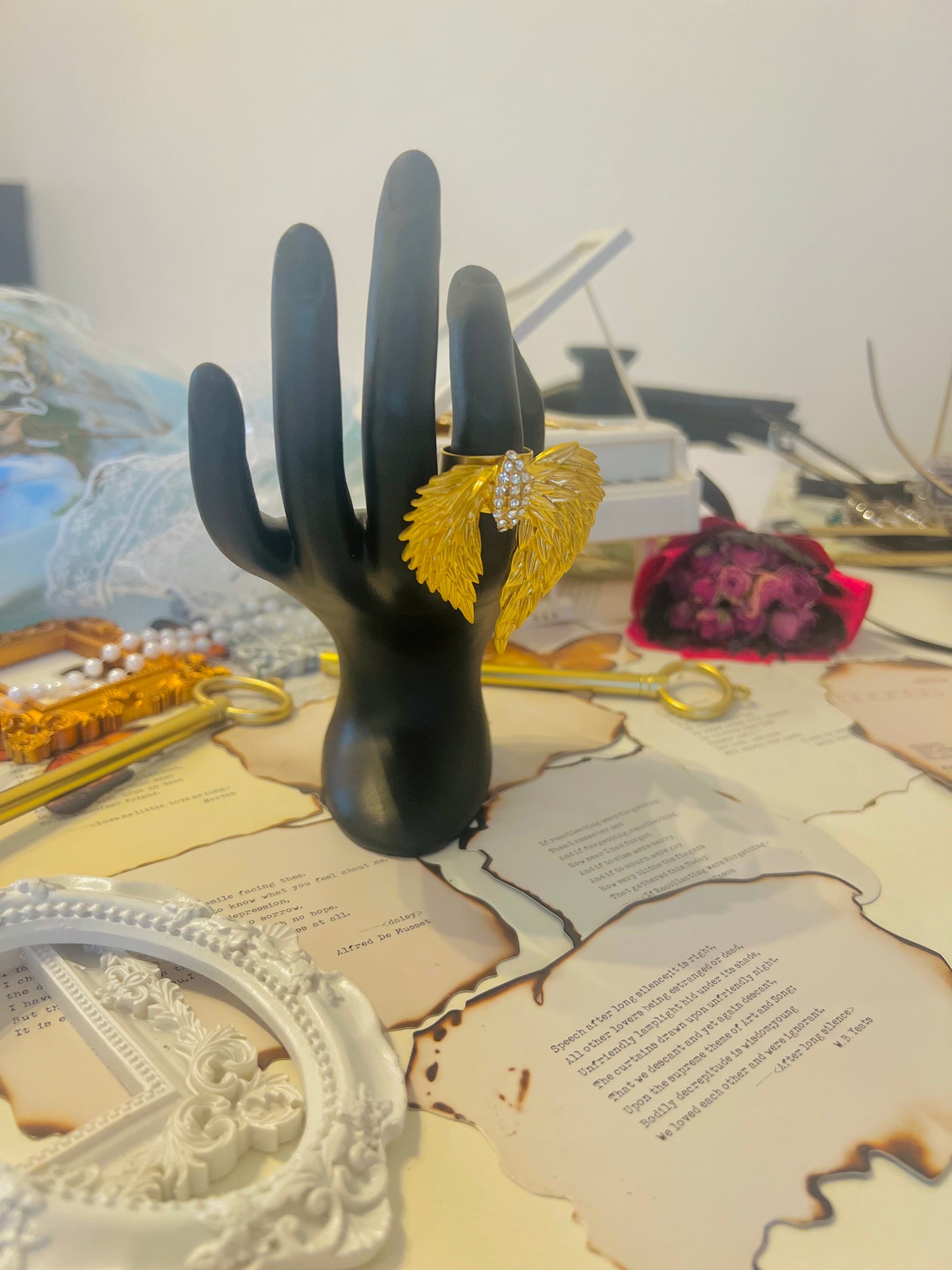 Ring 002