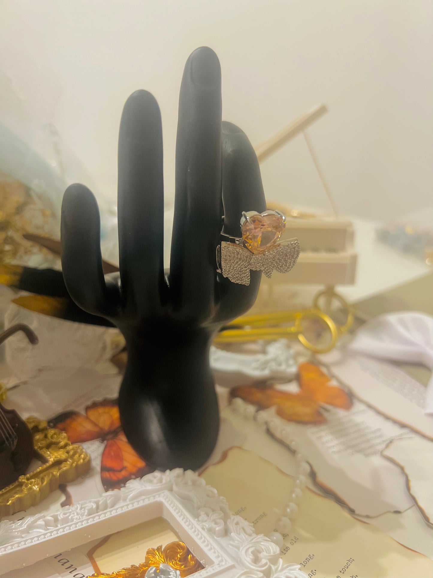 Ring 004