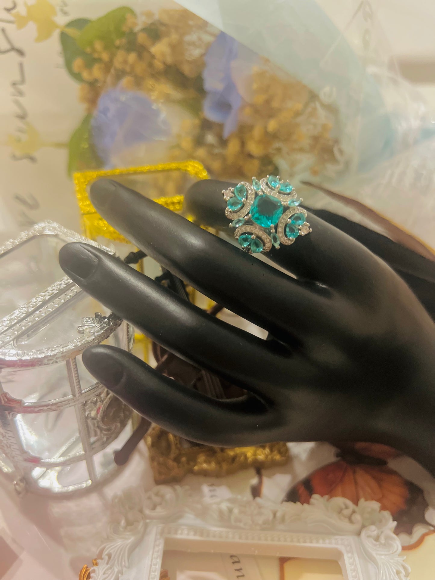 Ring 008