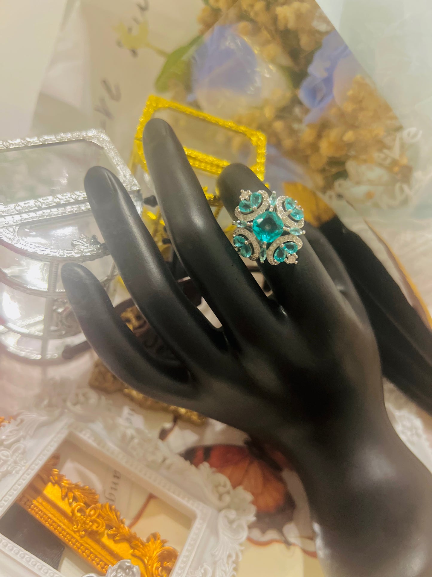 Ring 008