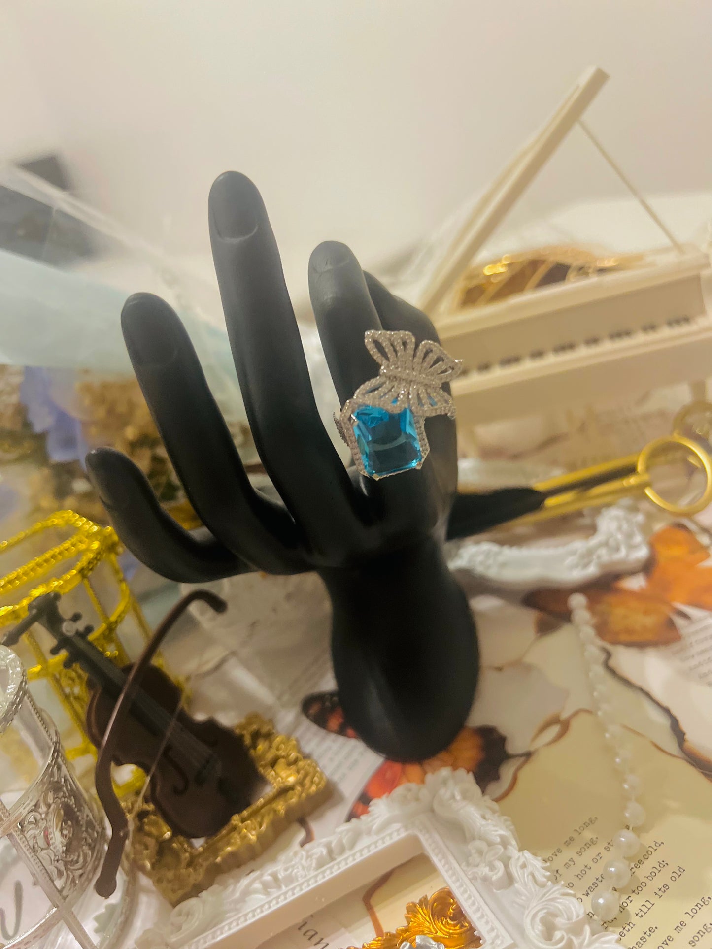 Ring 009