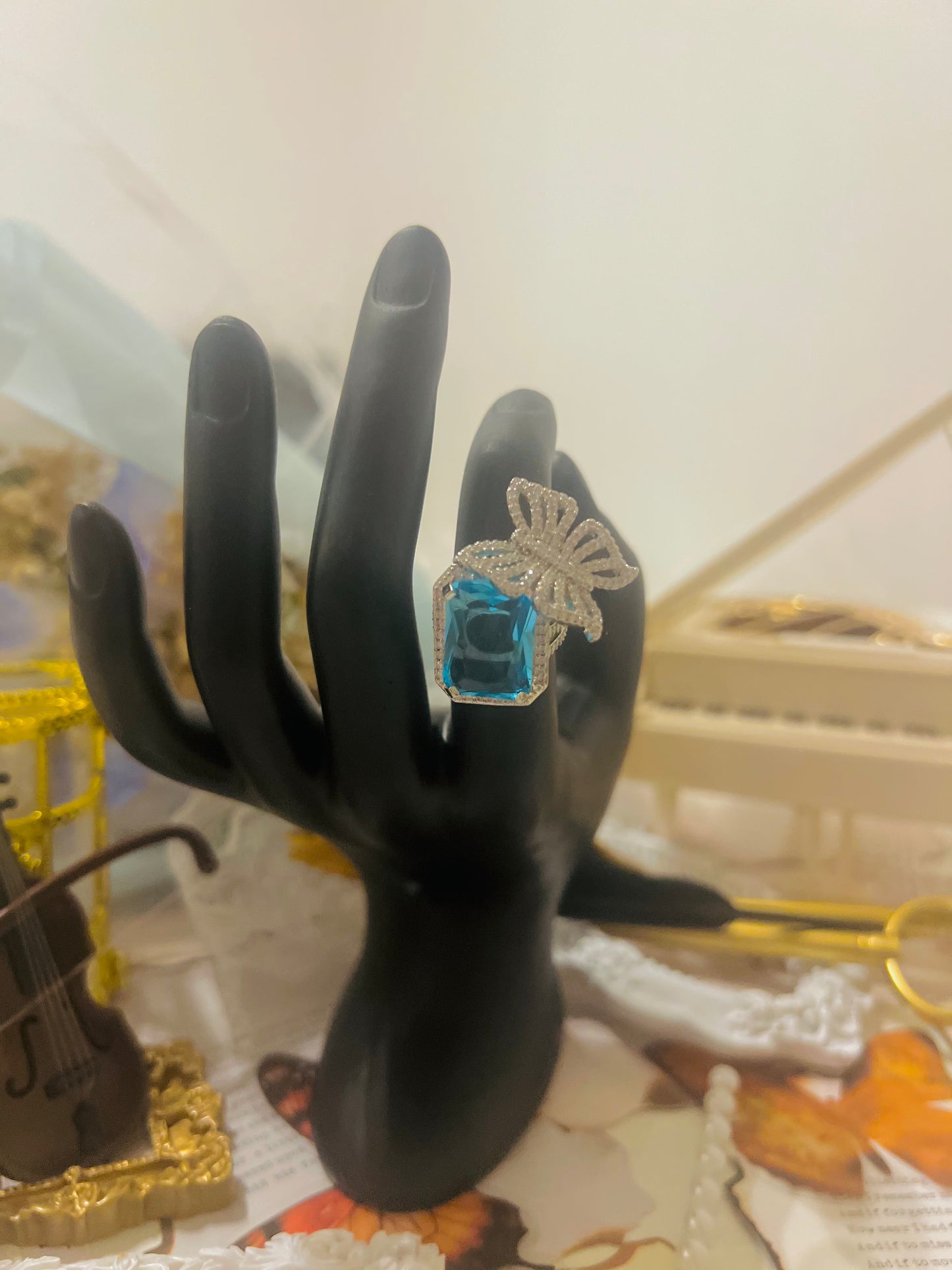 Ring 009