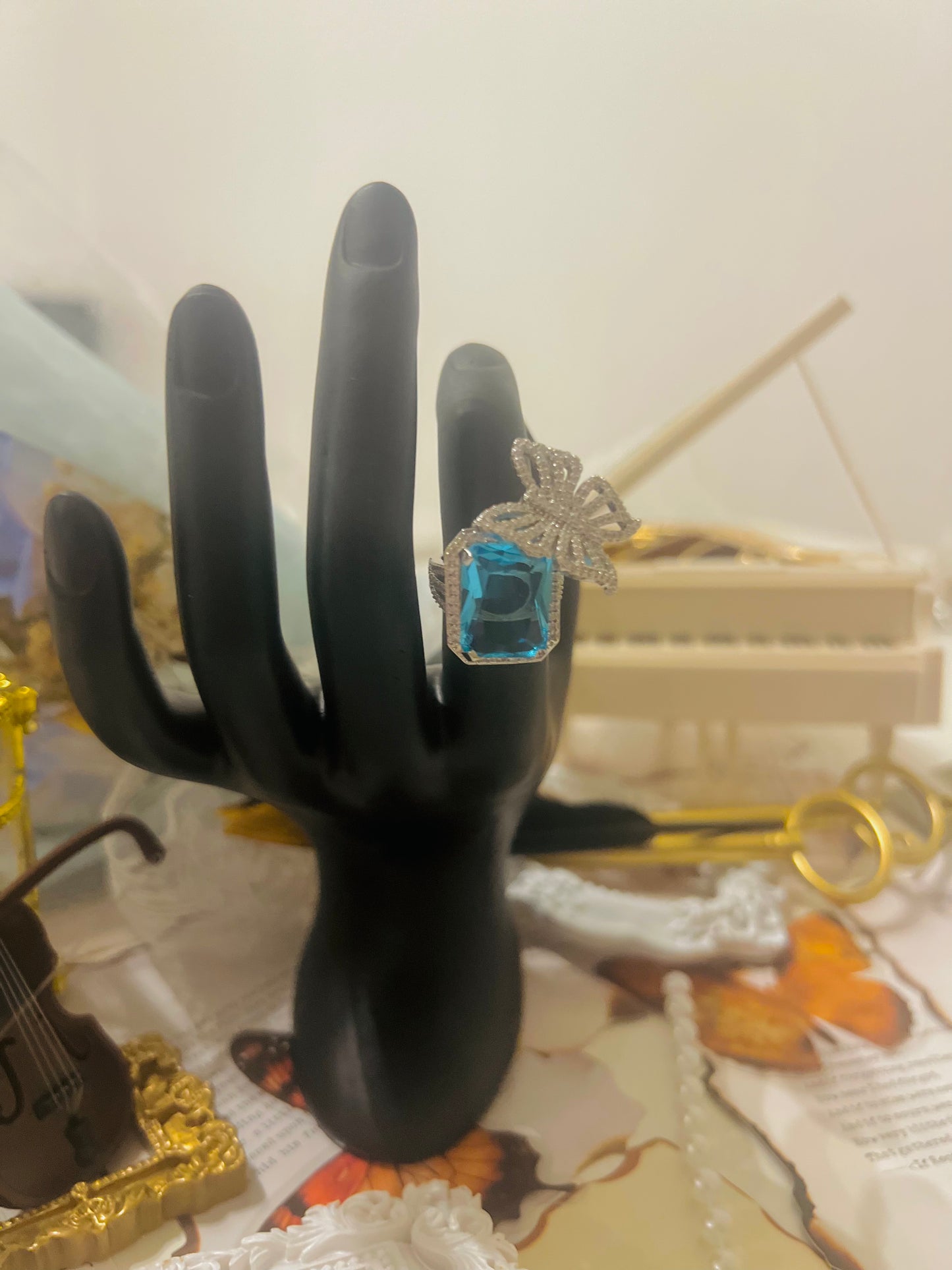 Ring 009