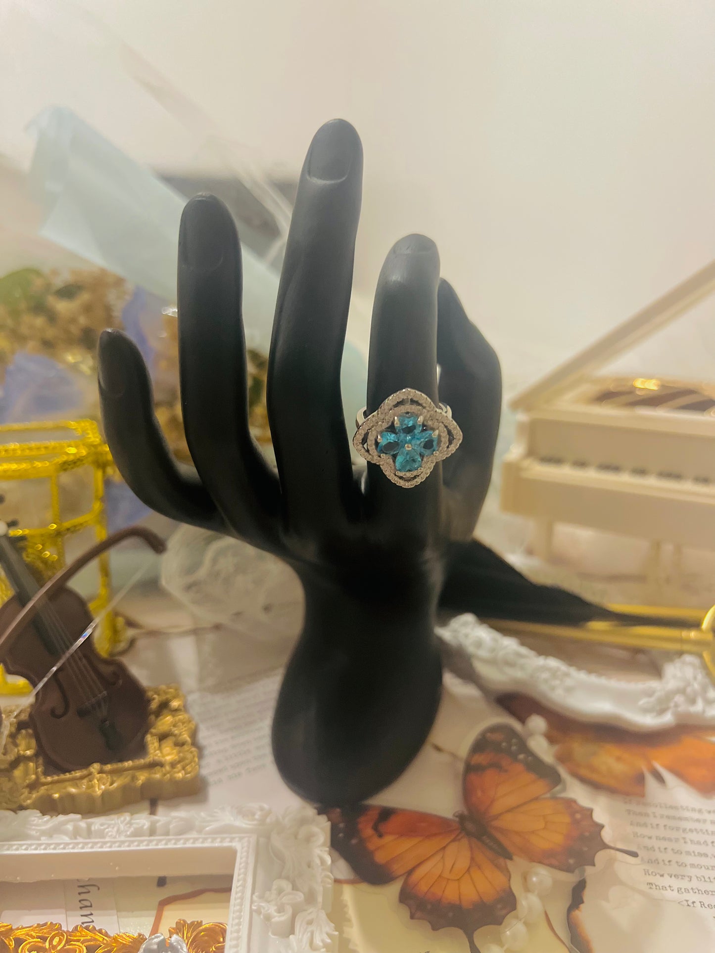 Ring 017