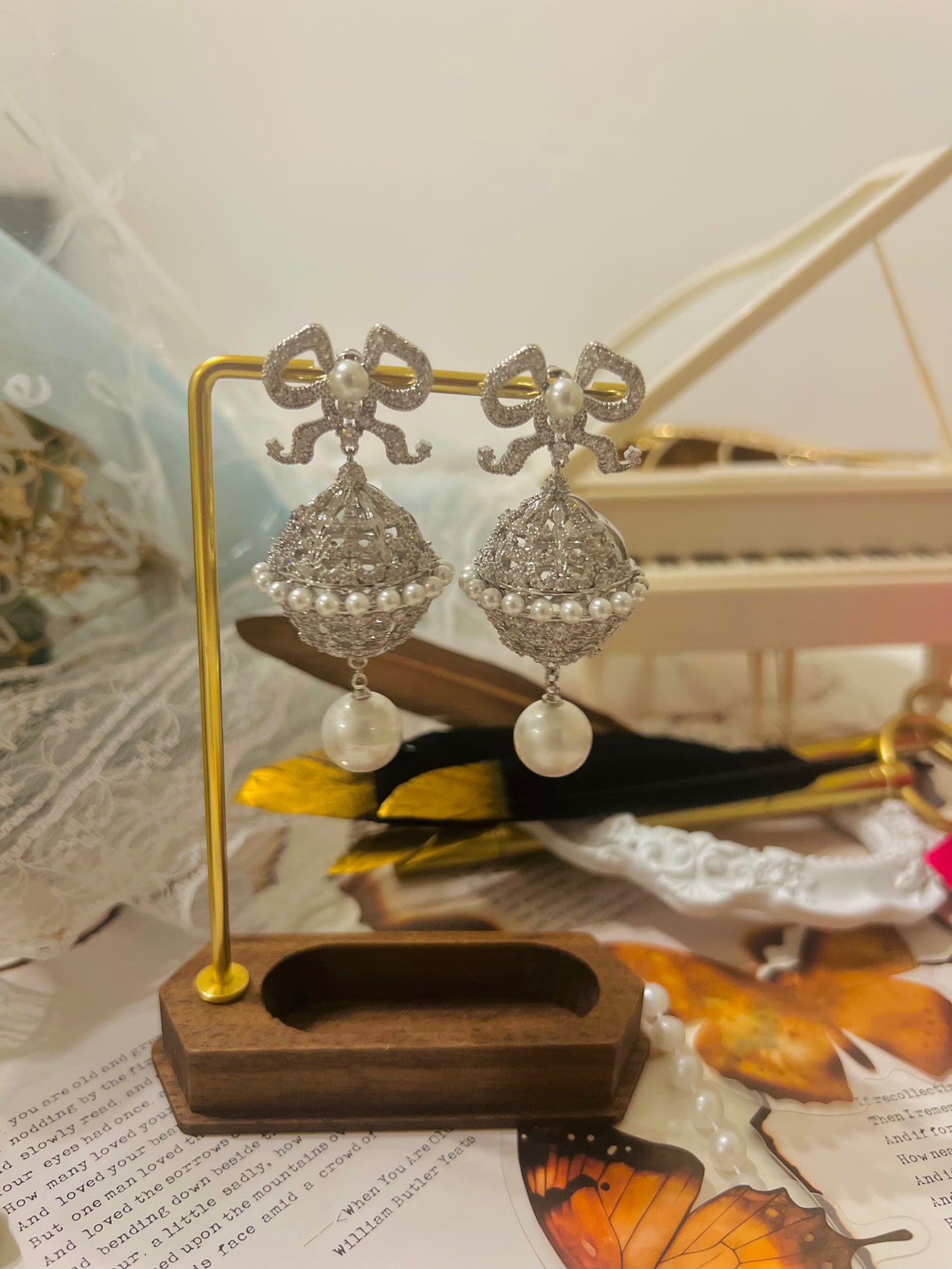 Earrings 023