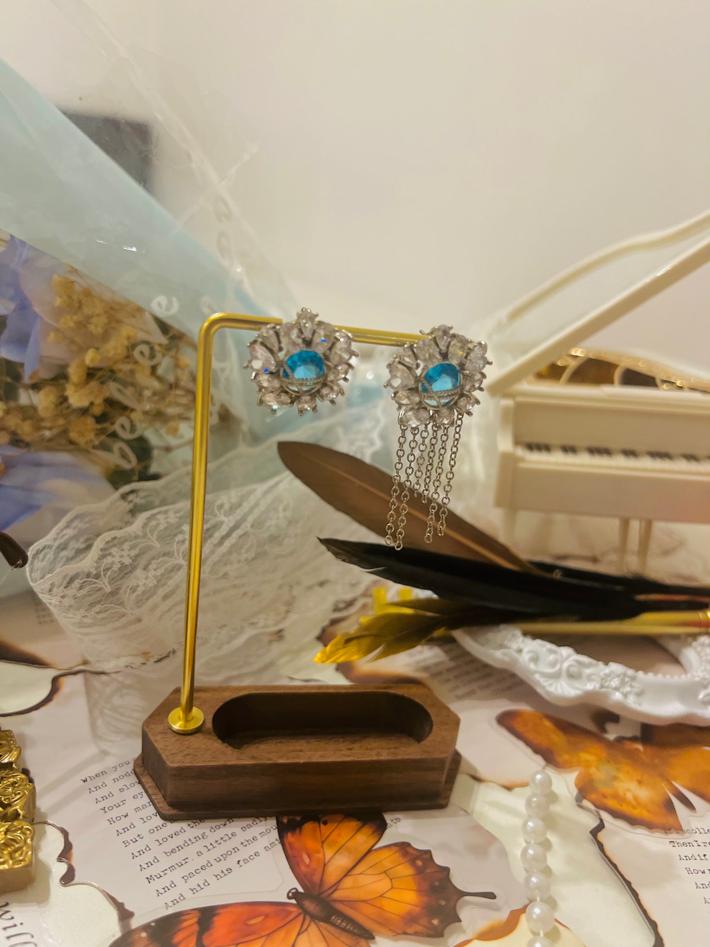 Earrings 010