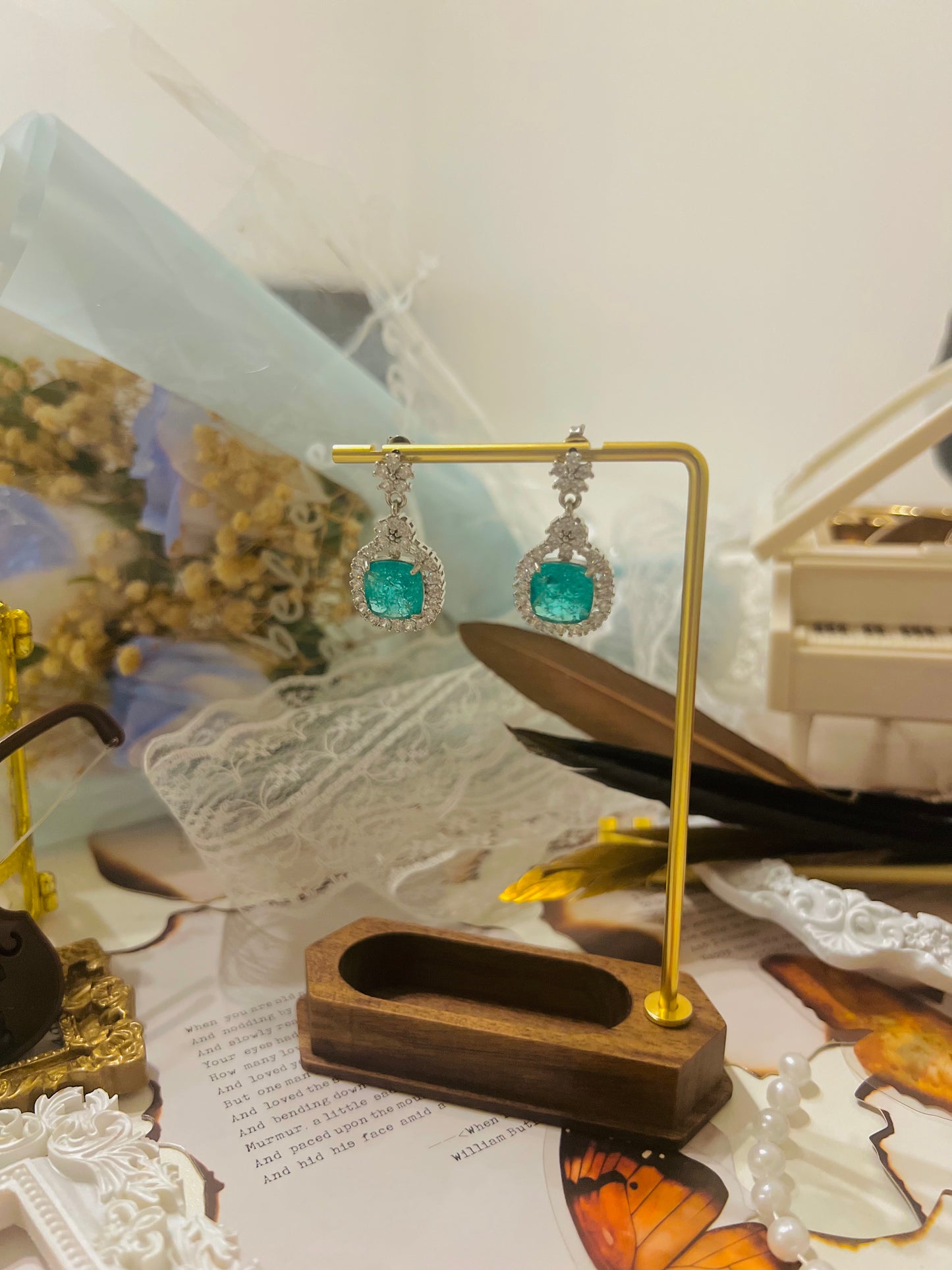 Earrings 037