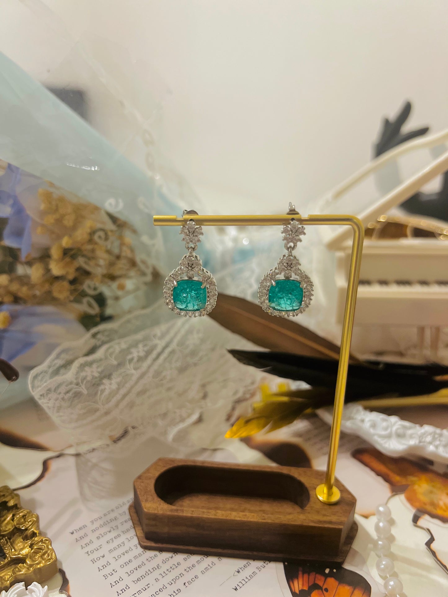 Earrings 037