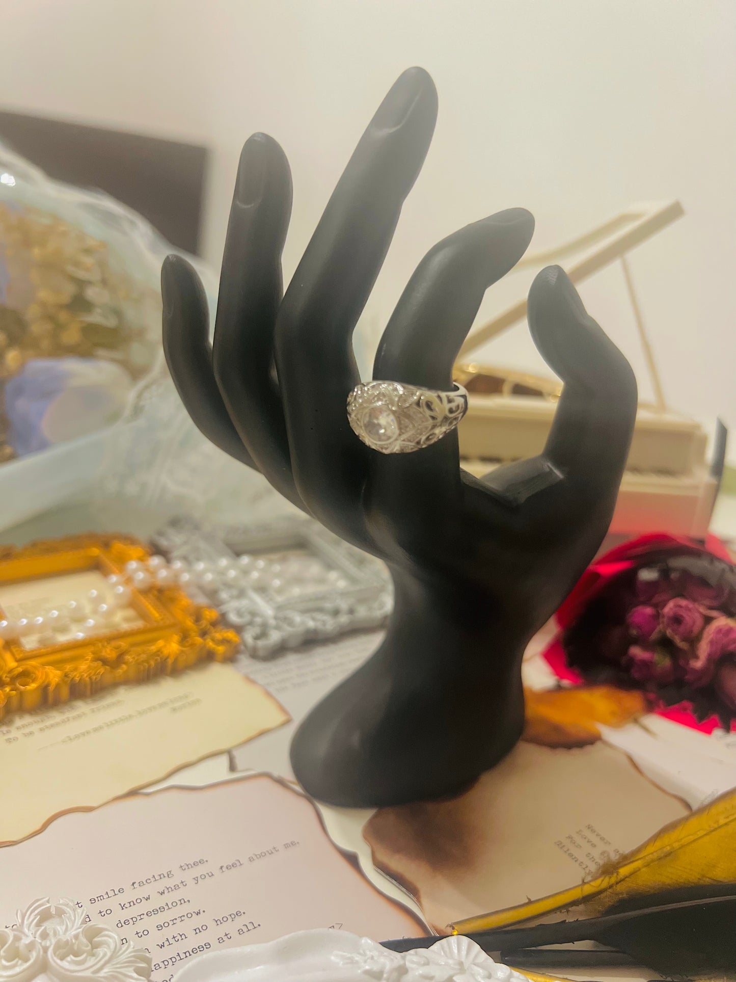 Ring 044